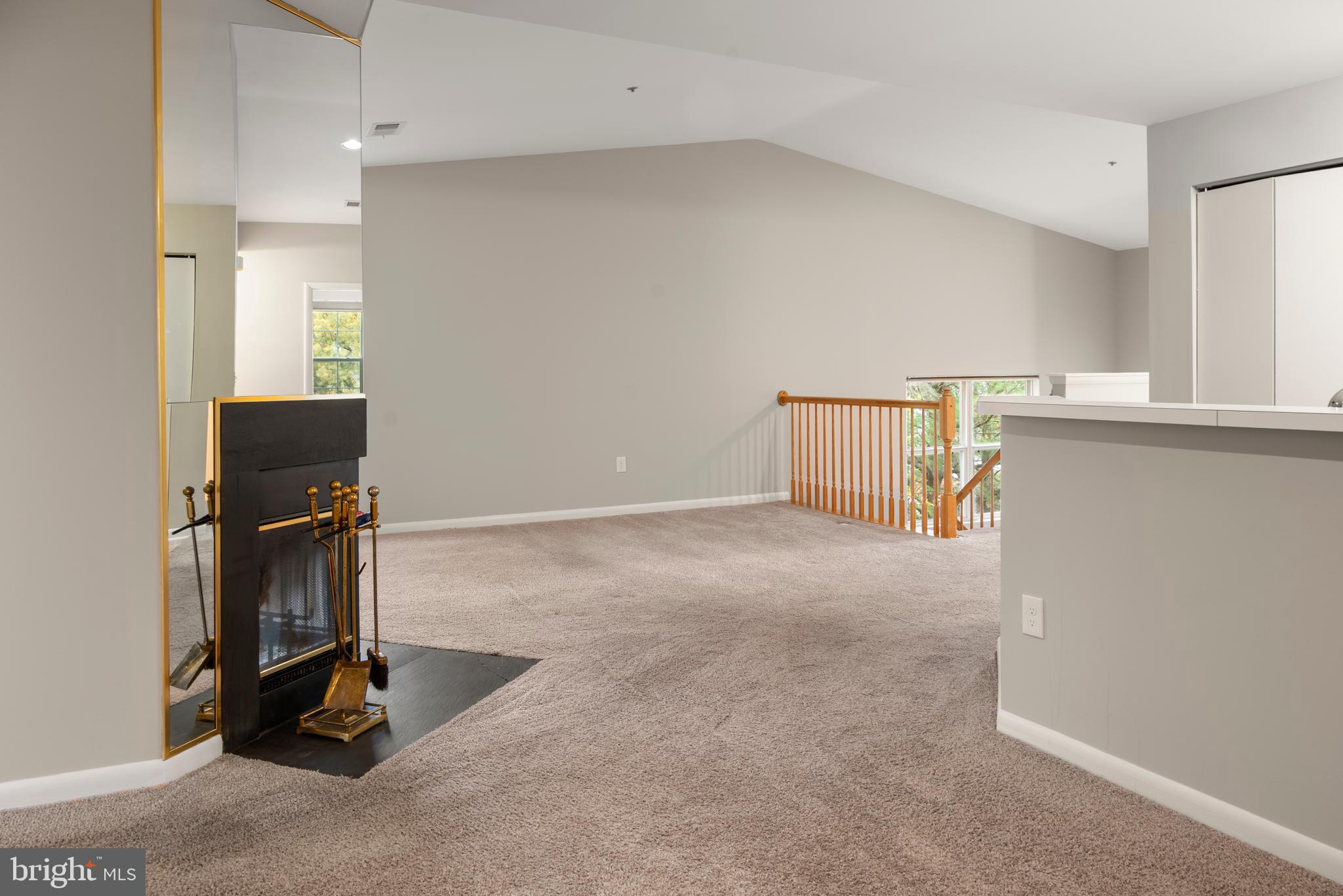 ANNAPOLIS OVERLOOK - Residential Lease