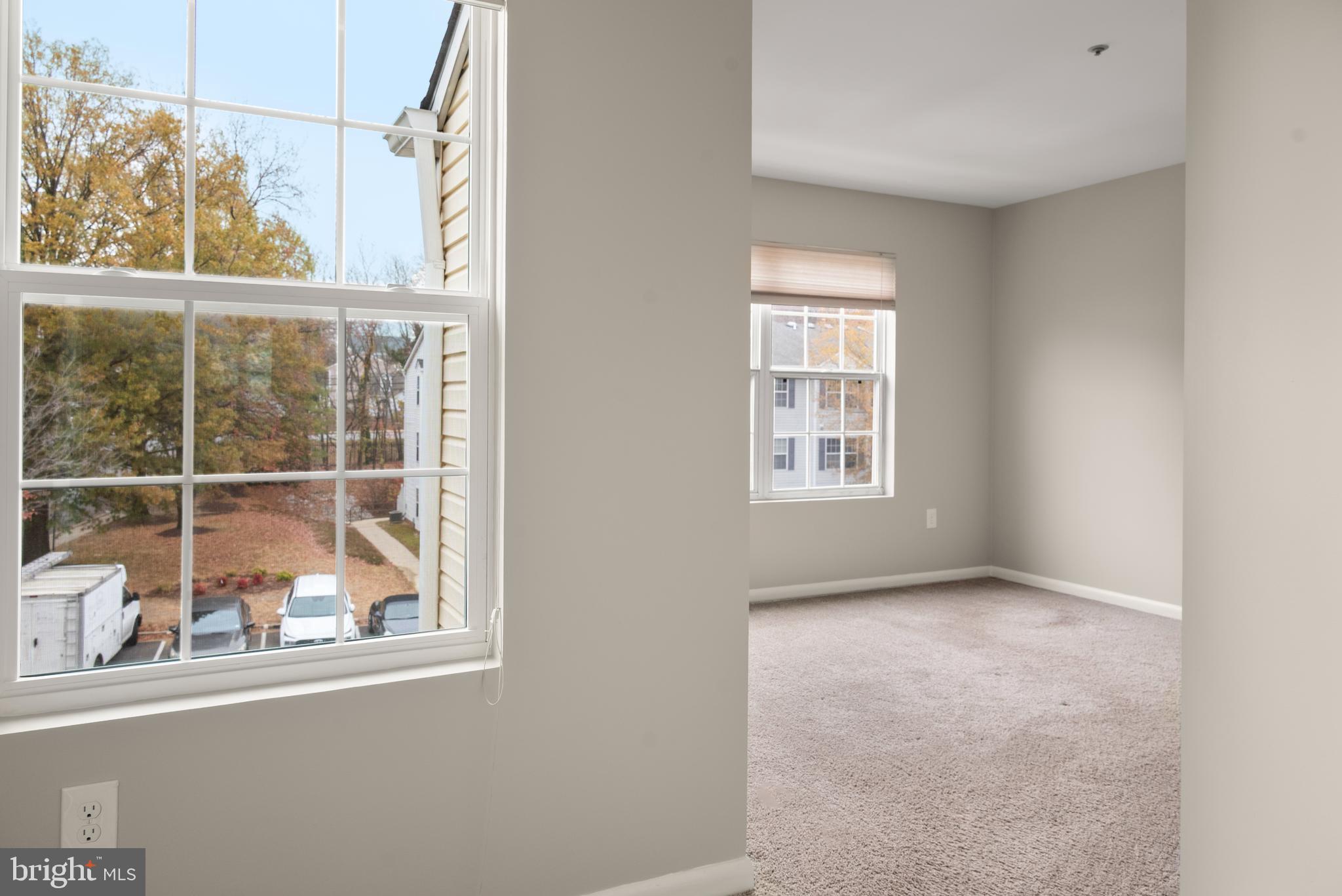 ANNAPOLIS OVERLOOK - Residential Lease