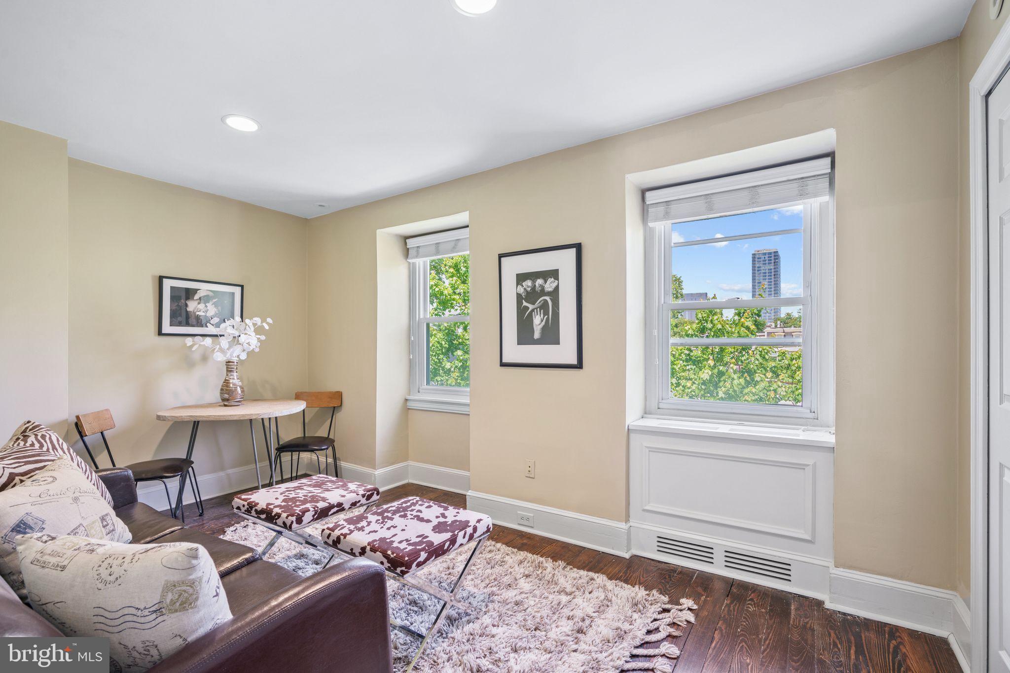 RITTENHOUSE SQUARE - Residential