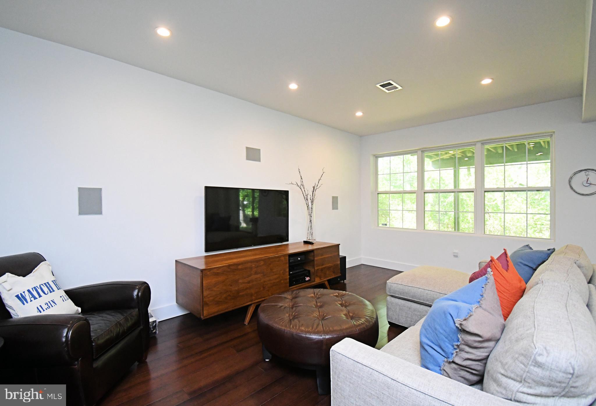 WILLISTOWN HUNT - Residential