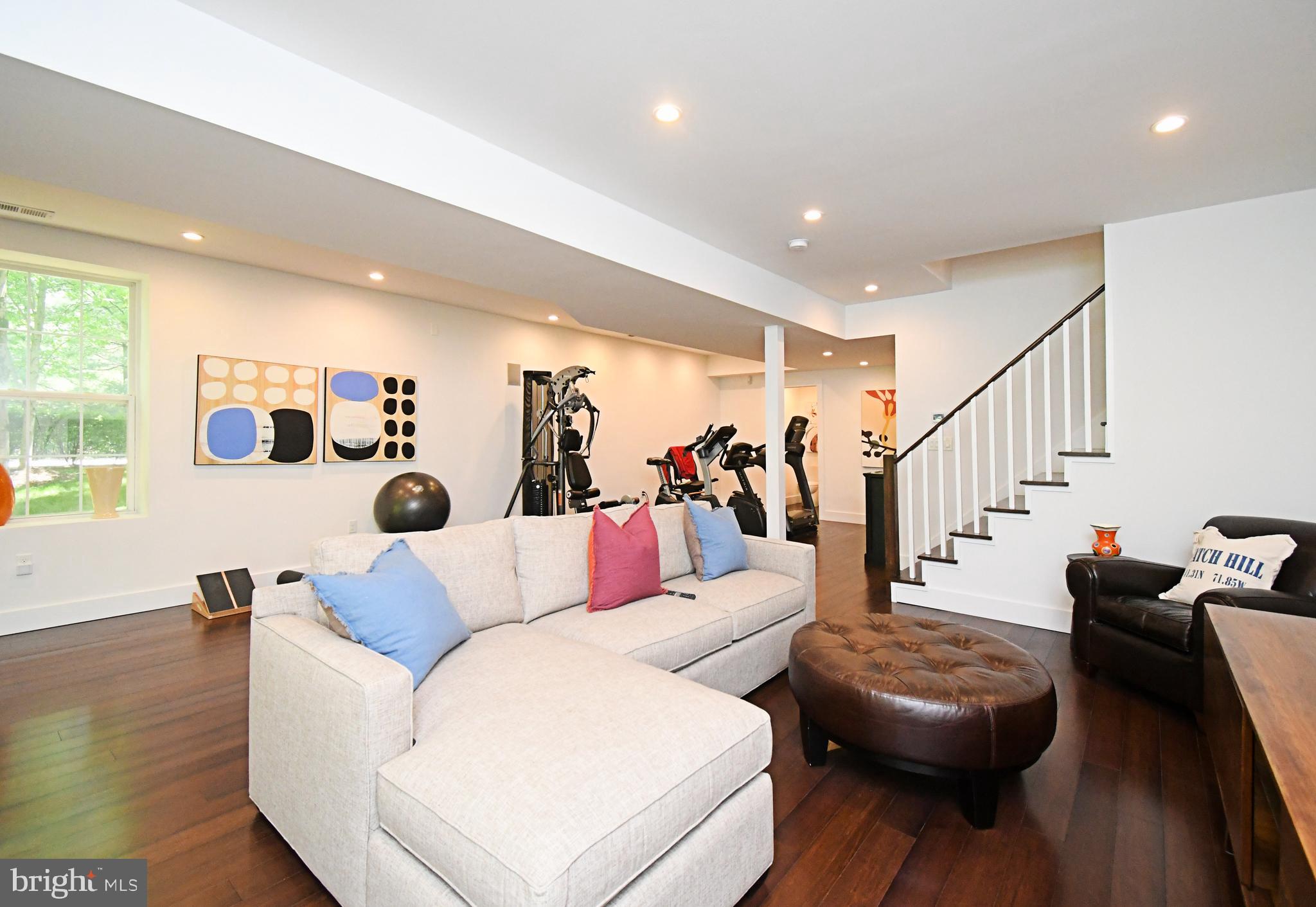 WILLISTOWN HUNT - Residential