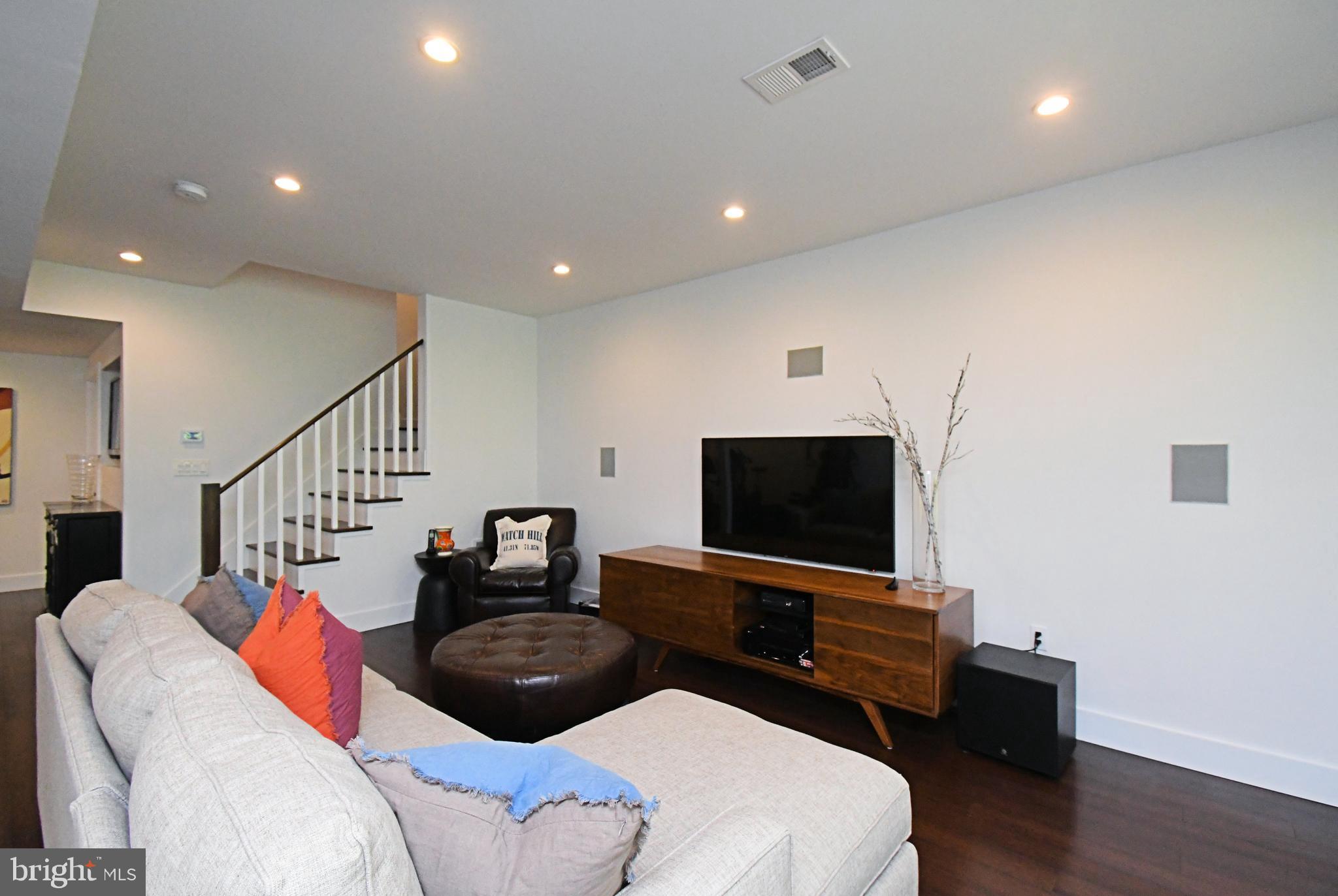 WILLISTOWN HUNT - Residential