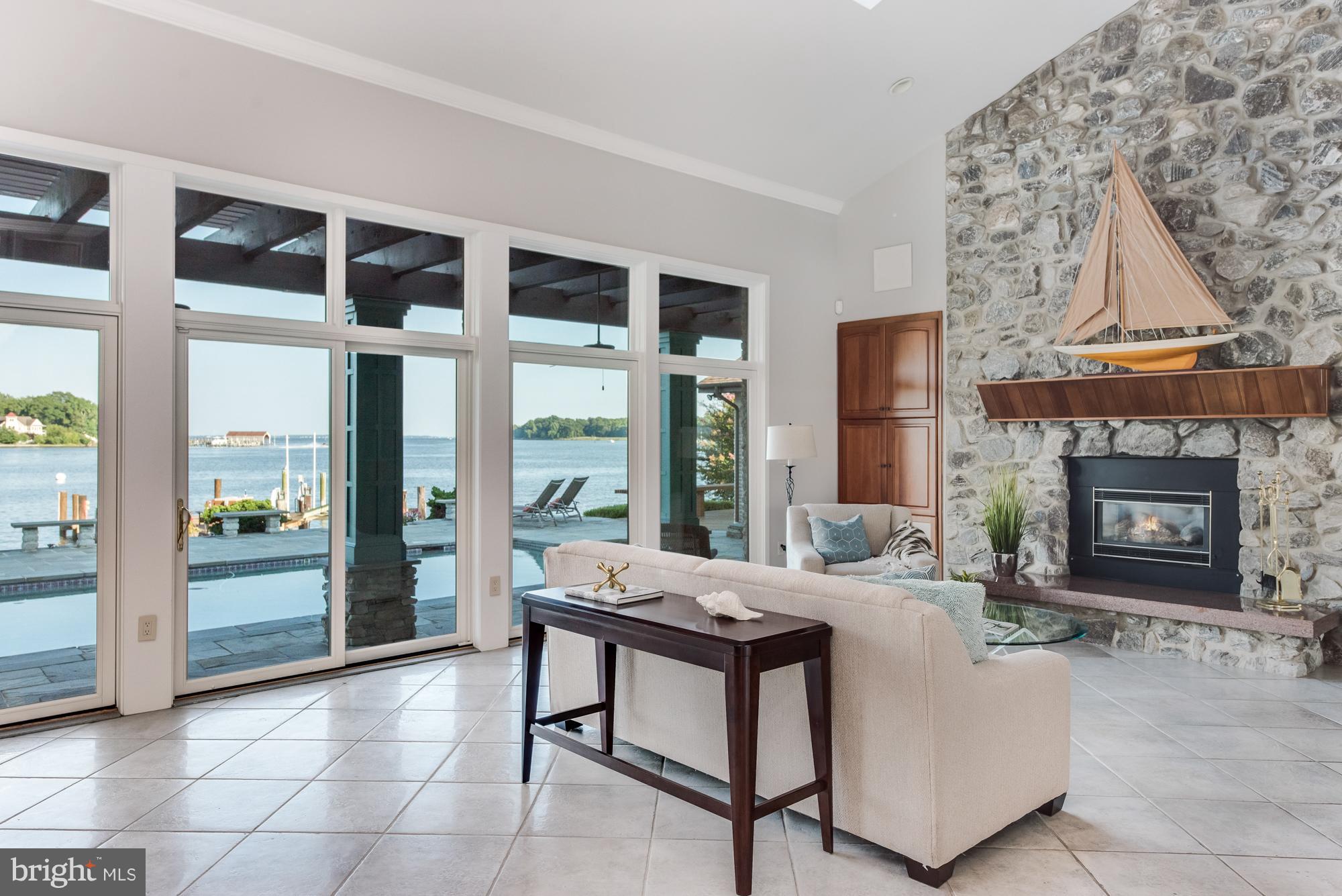 WATERGATE - Residential