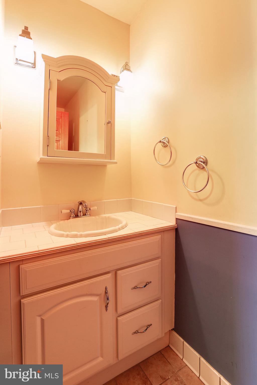 KENSINGTON ESTATES - Residential