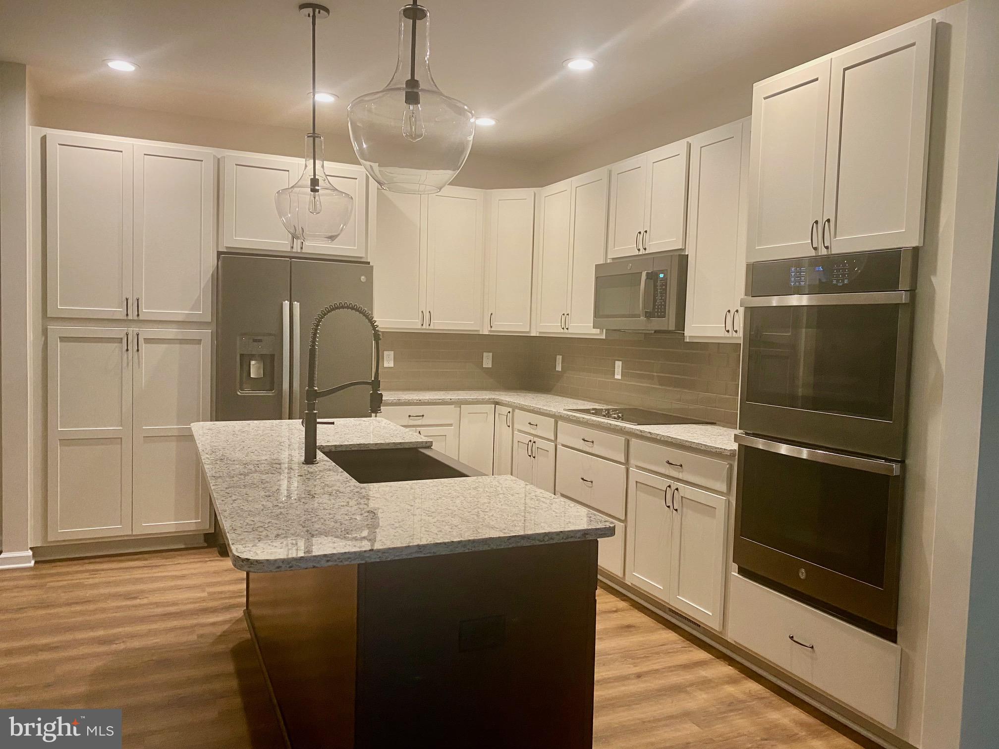 MEADOWS OF SLEEPY CREEK - Residential