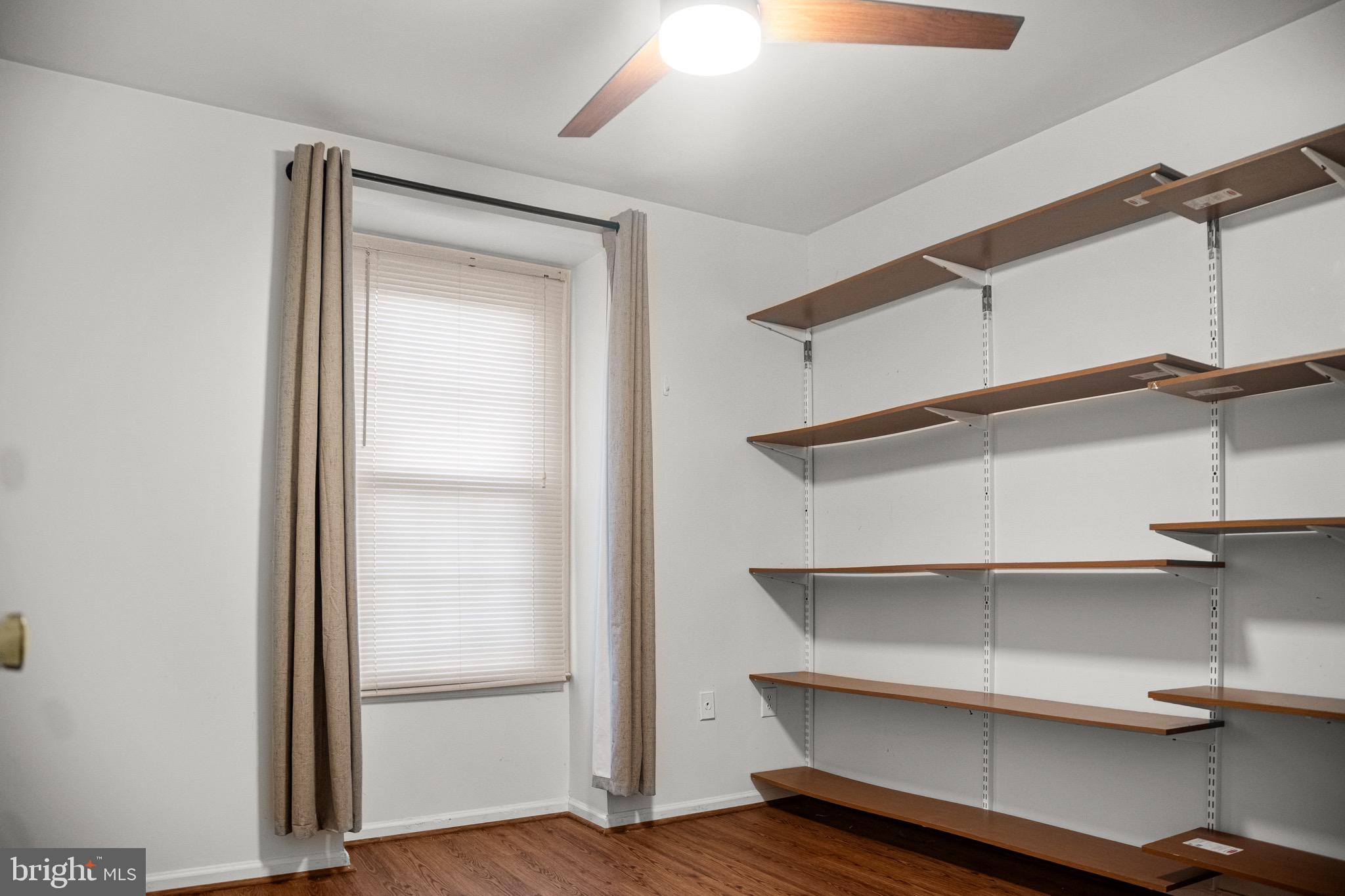 BELLE AMI CONDO-PHASE 1> - Residential Lease