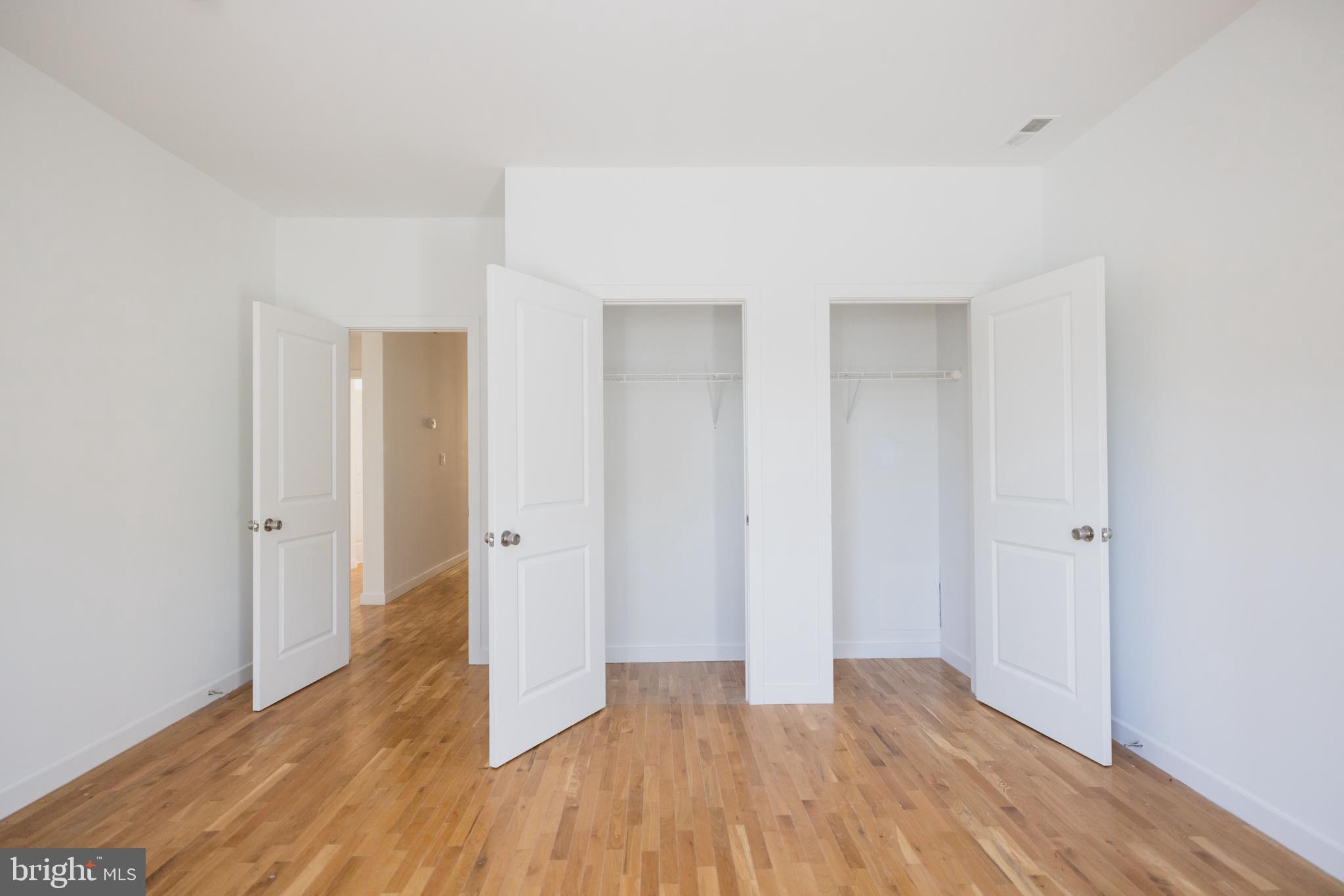 UNIVERSITY CITY - Residential Lease