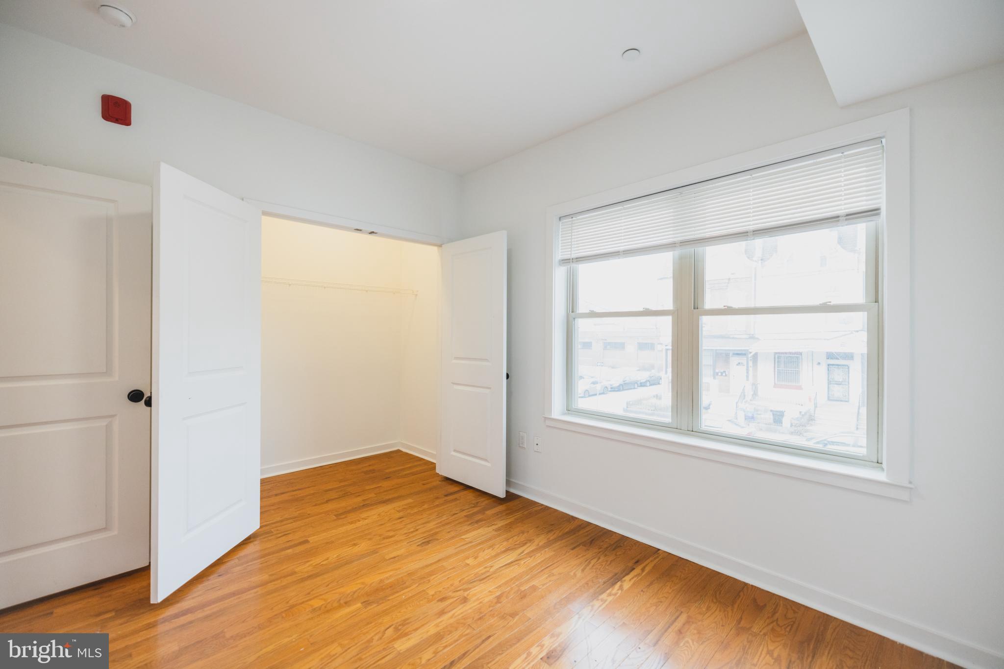 UNIVERSITY CITY - Residential Lease