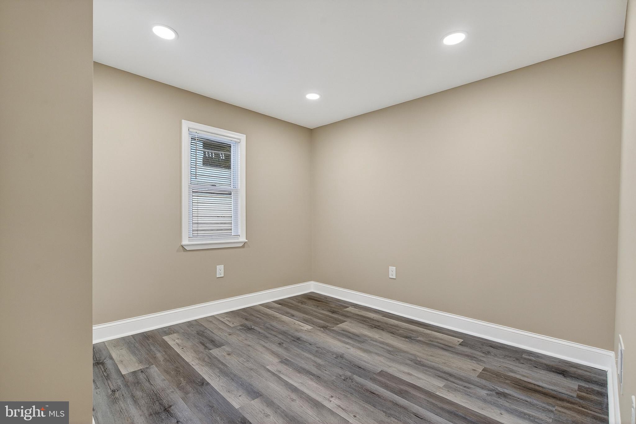 BATTLE GROVE - Residential