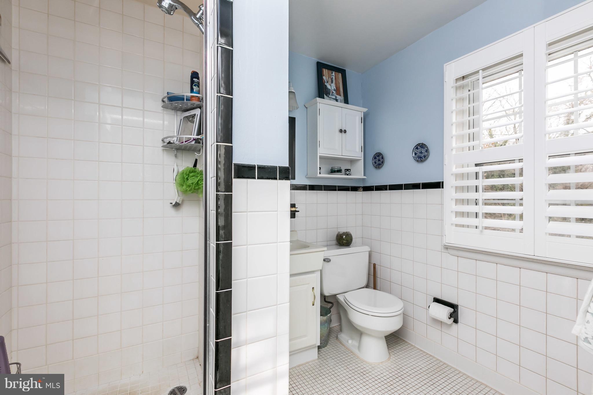 VILLA VUE EAST - Residential