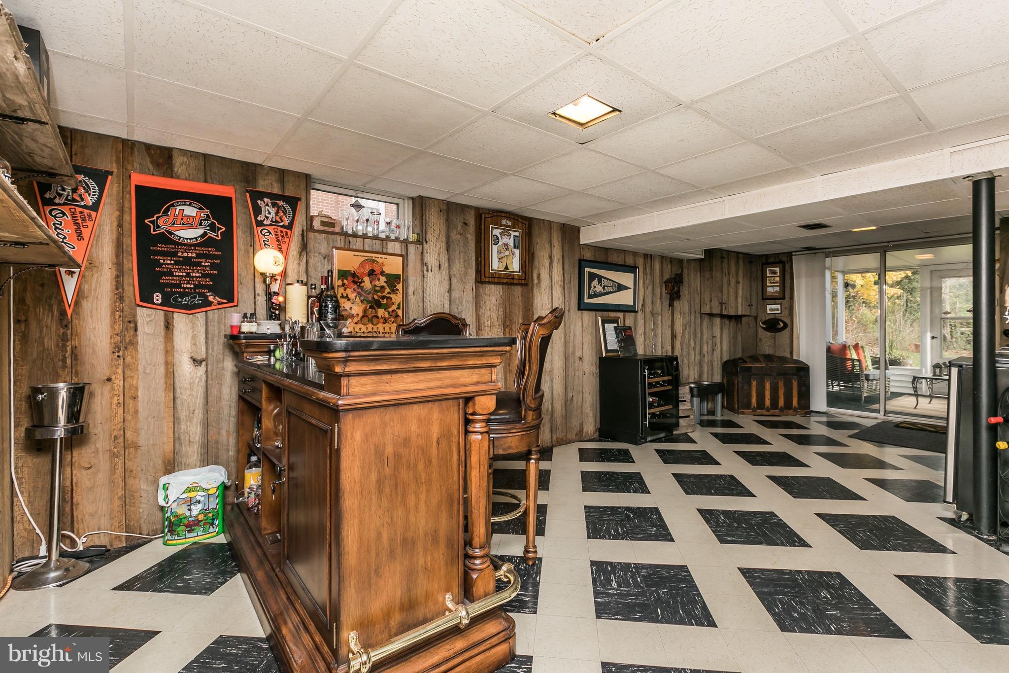 VILLA VUE EAST - Residential