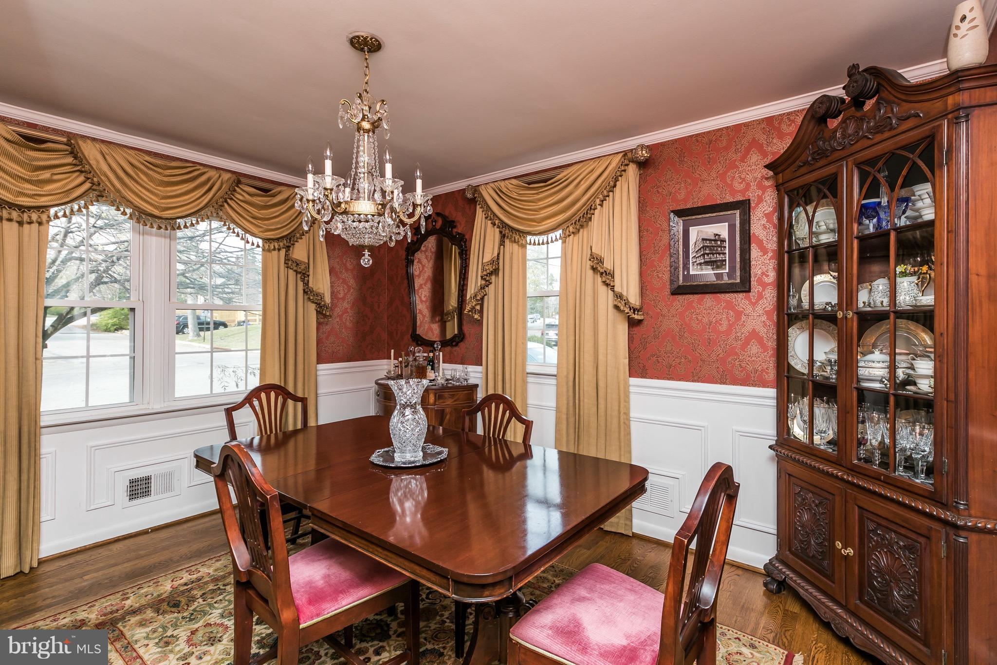 VILLA VUE EAST - Residential