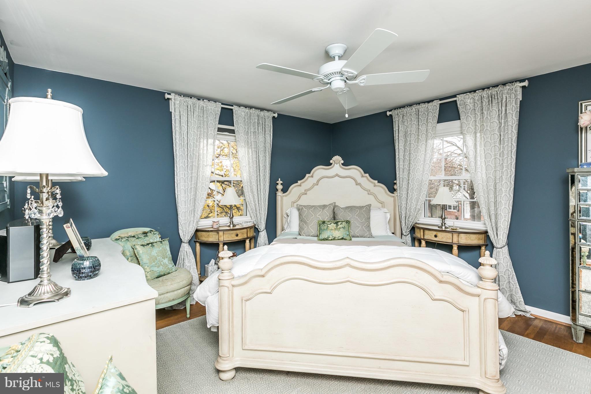 VILLA VUE EAST - Residential