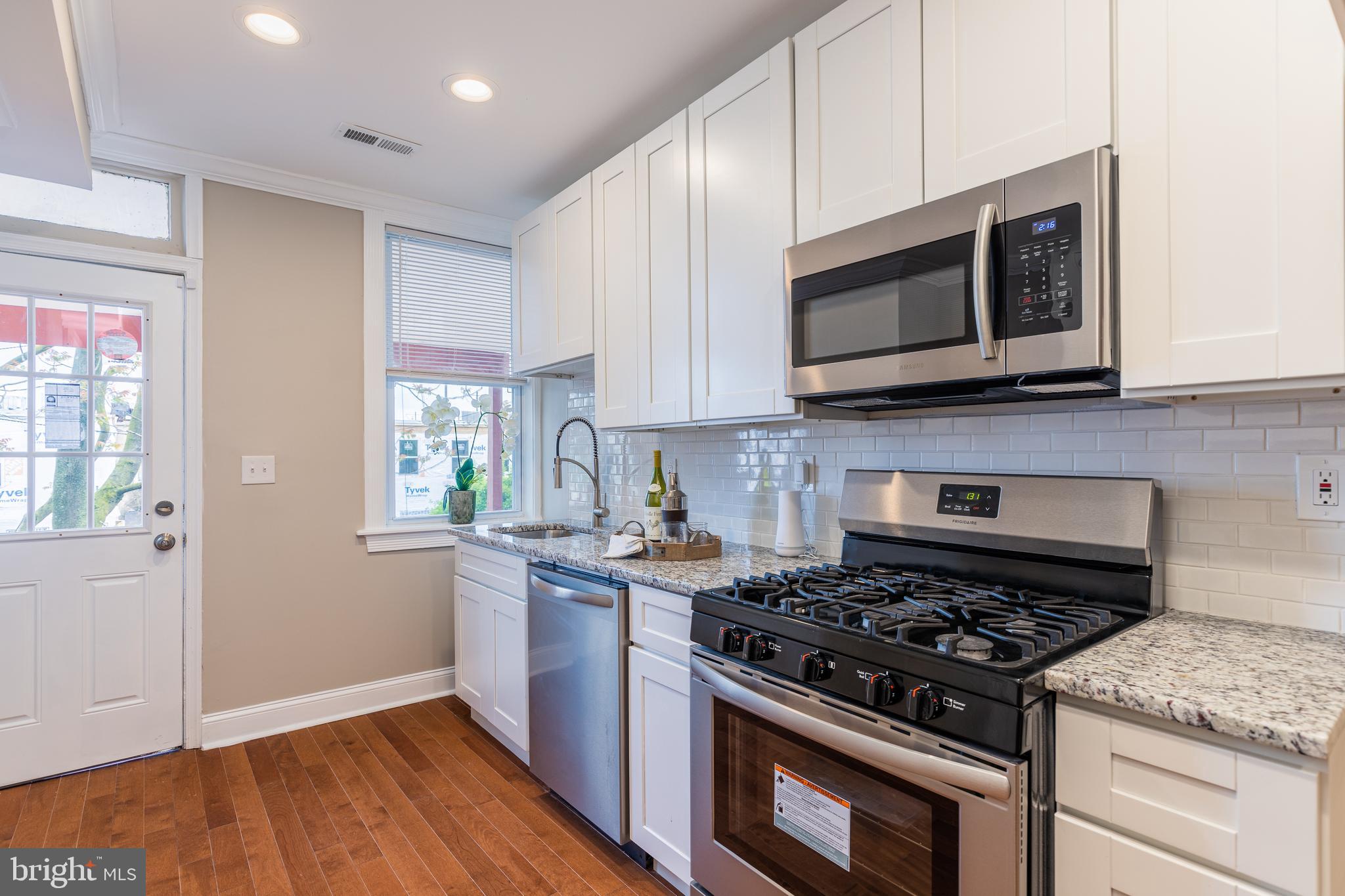 OLIVER - Residential