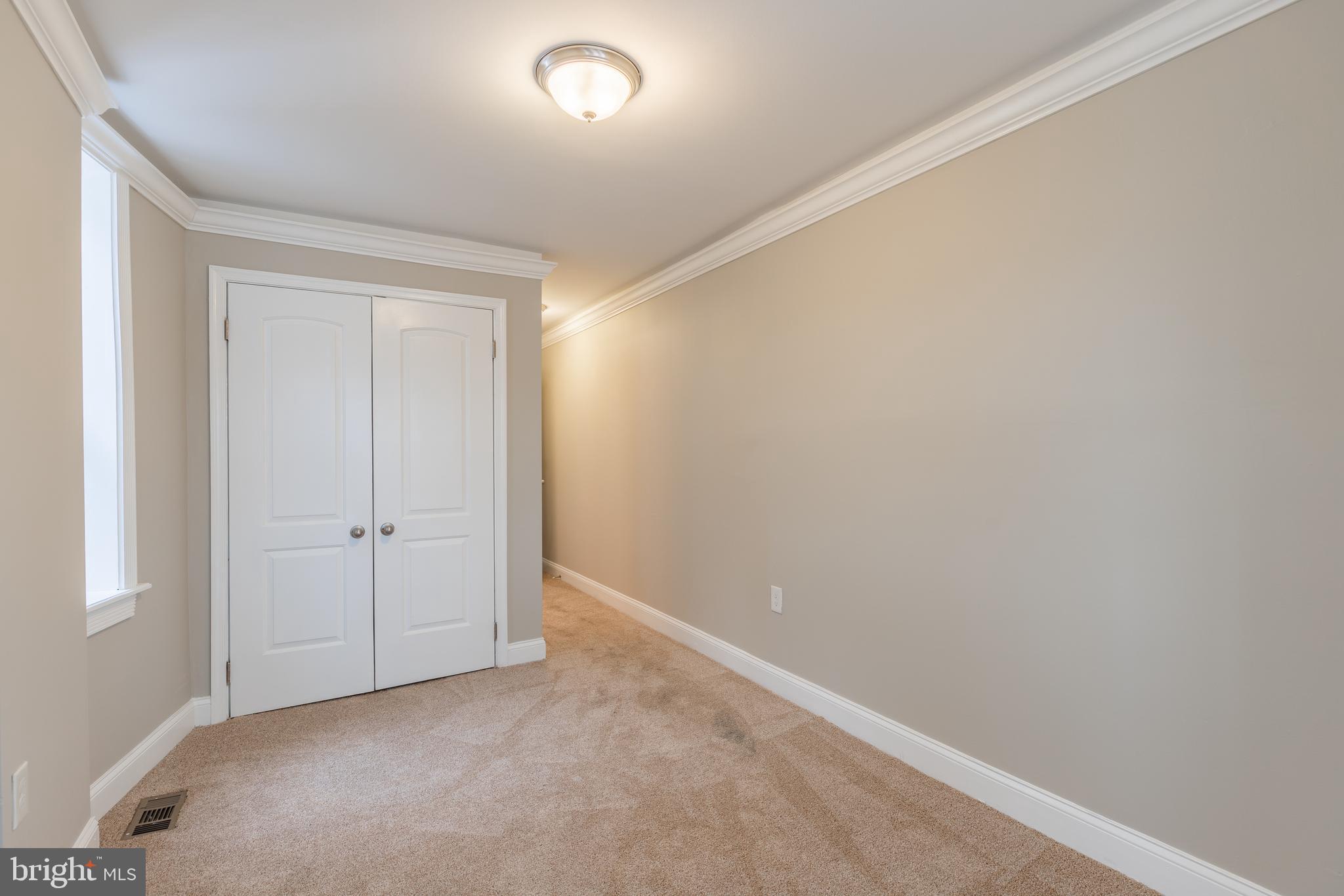 OLIVER - Residential