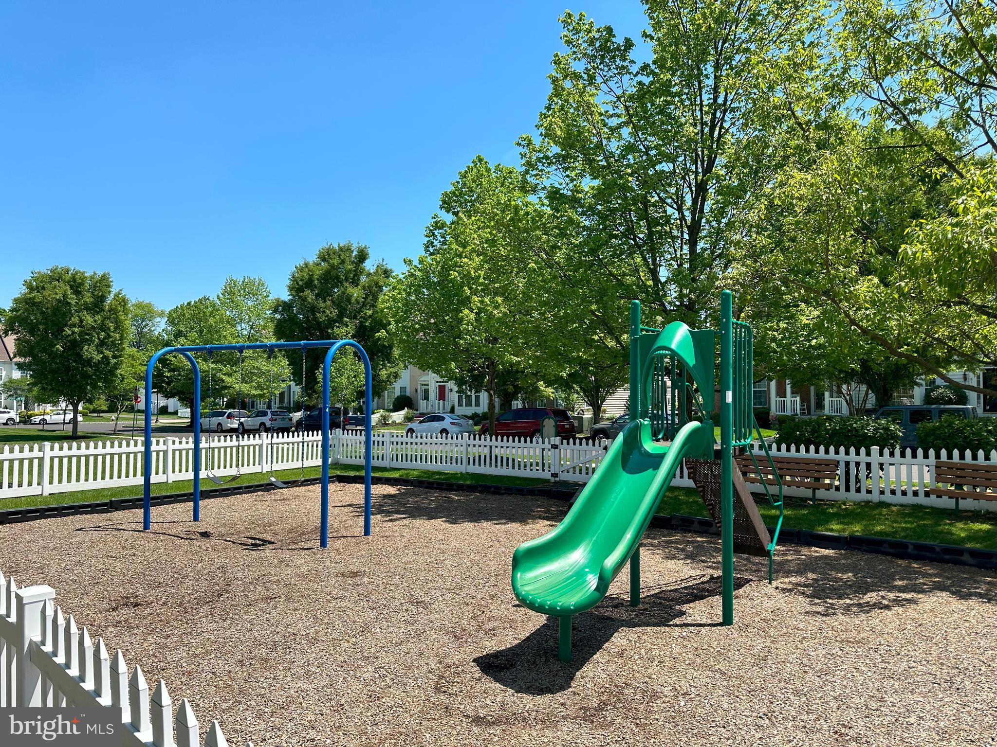 BEDMINSTER SQUARE - Residential Lease