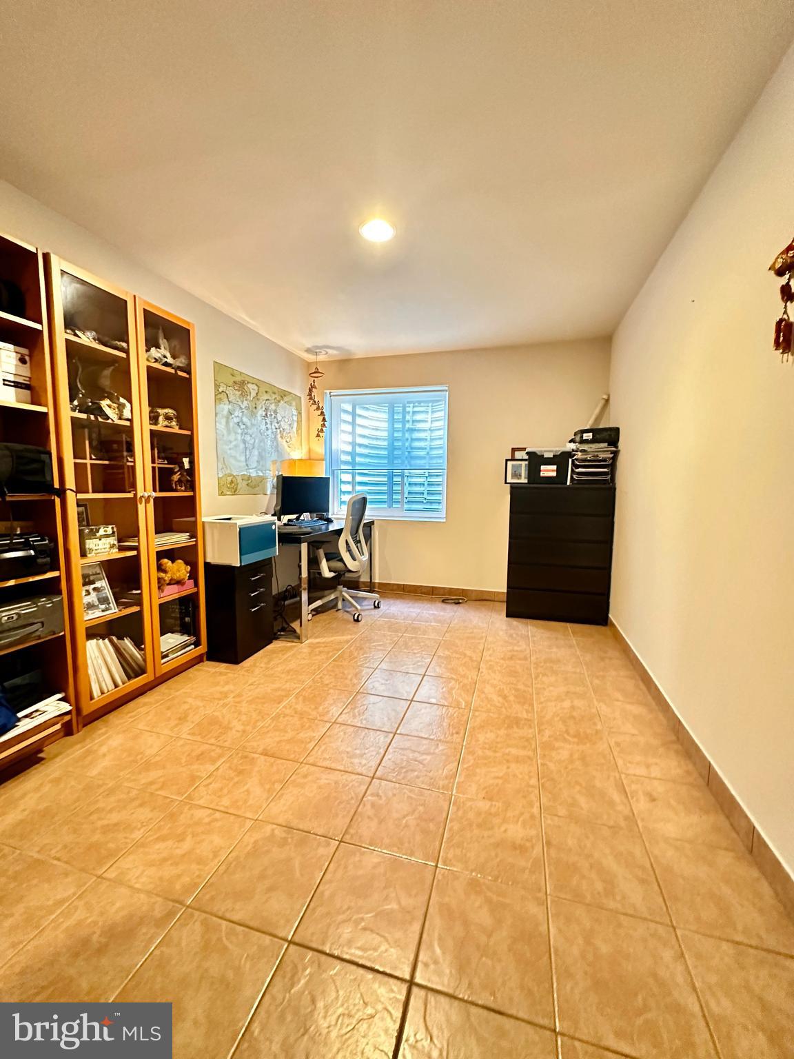 BEDMINSTER SQUARE - Residential Lease