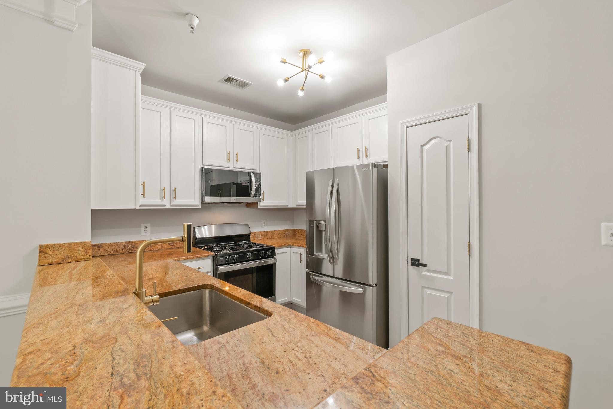 KENTLANDS - Residential