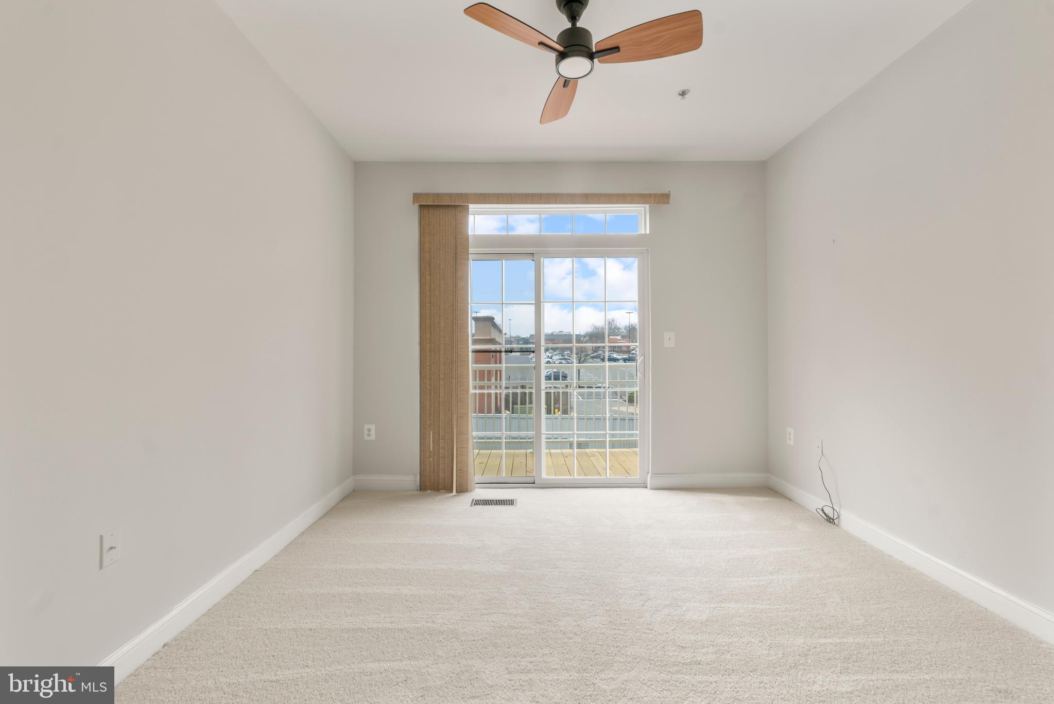 KENTLANDS - Residential