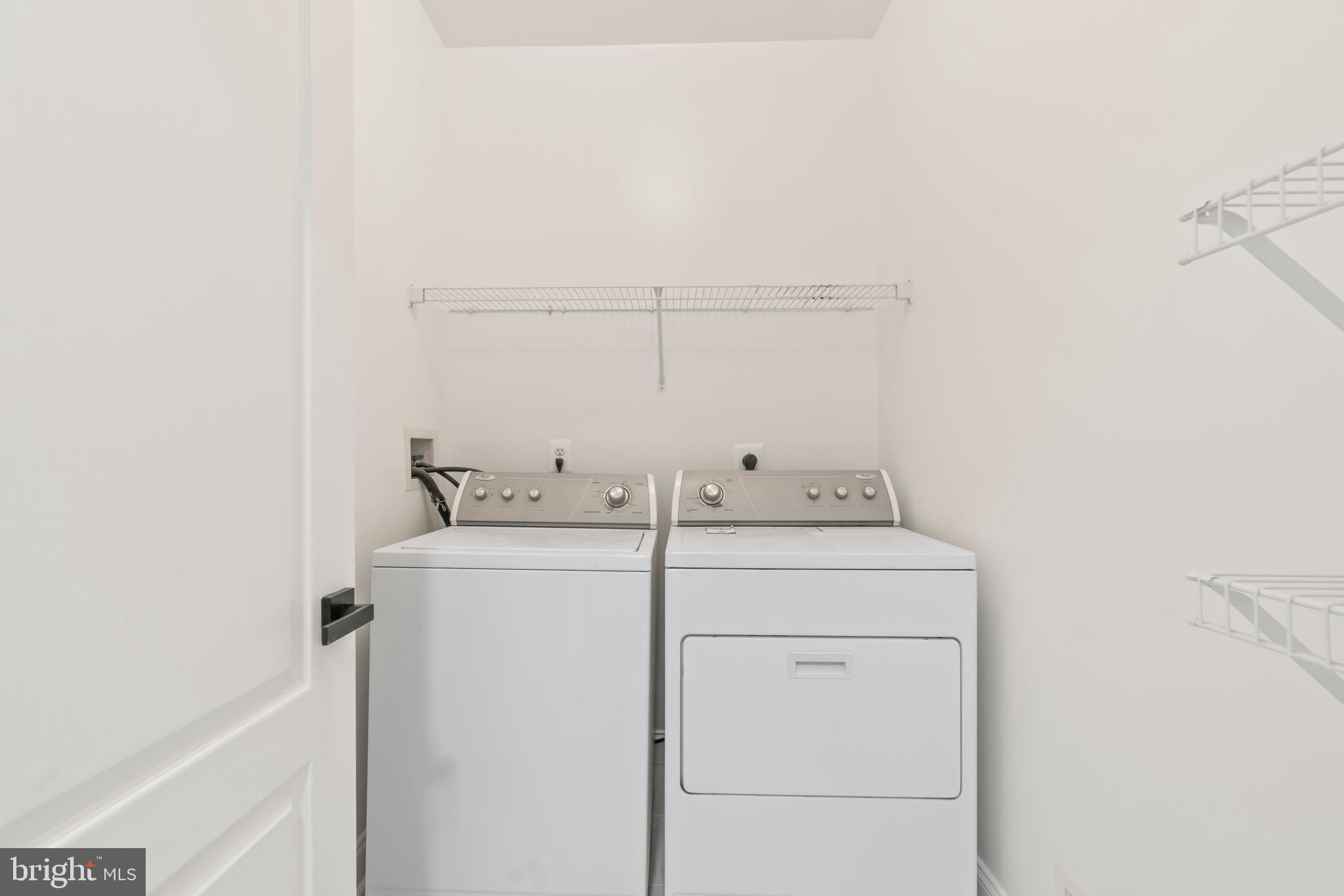 KENTLANDS - Residential