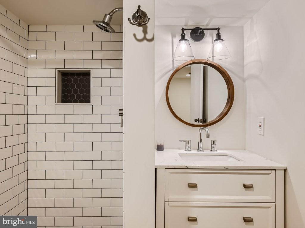 WEST TOWSON - Residential Lease