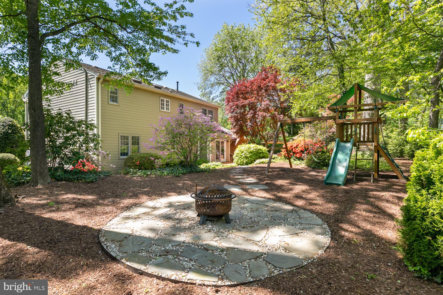 10808 FIELDWOOD DRIVE