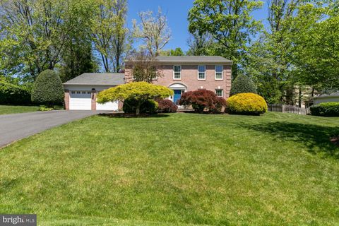 10808 FIELDWOOD DRIVE FAIRFAX VA 22030