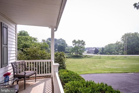 listing image 107
