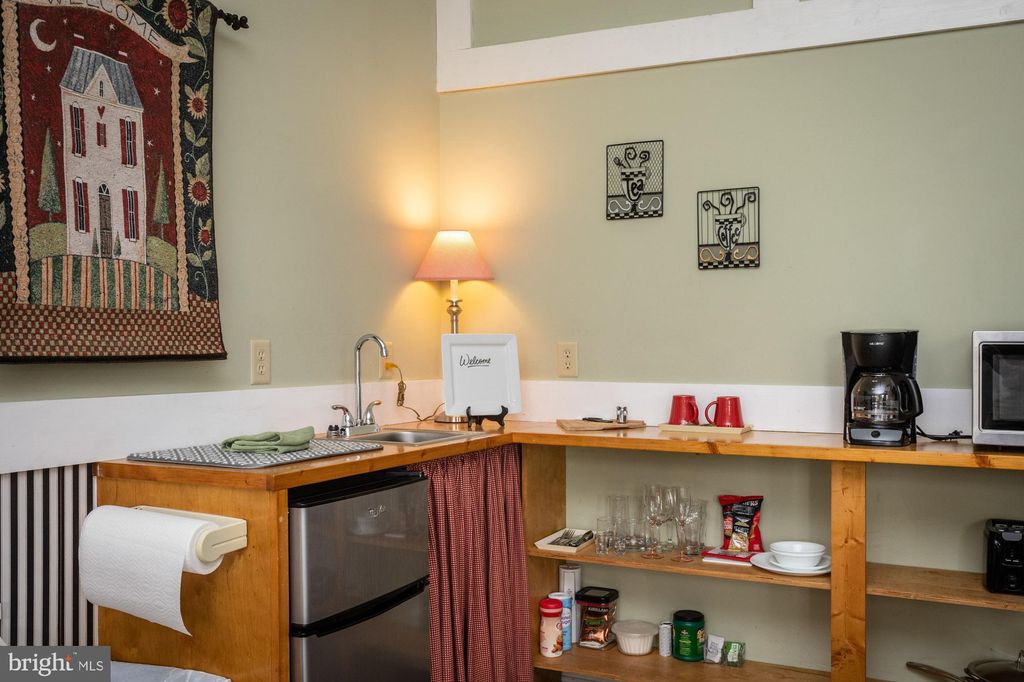 listing image 113
