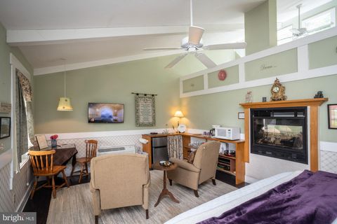 listing image 101