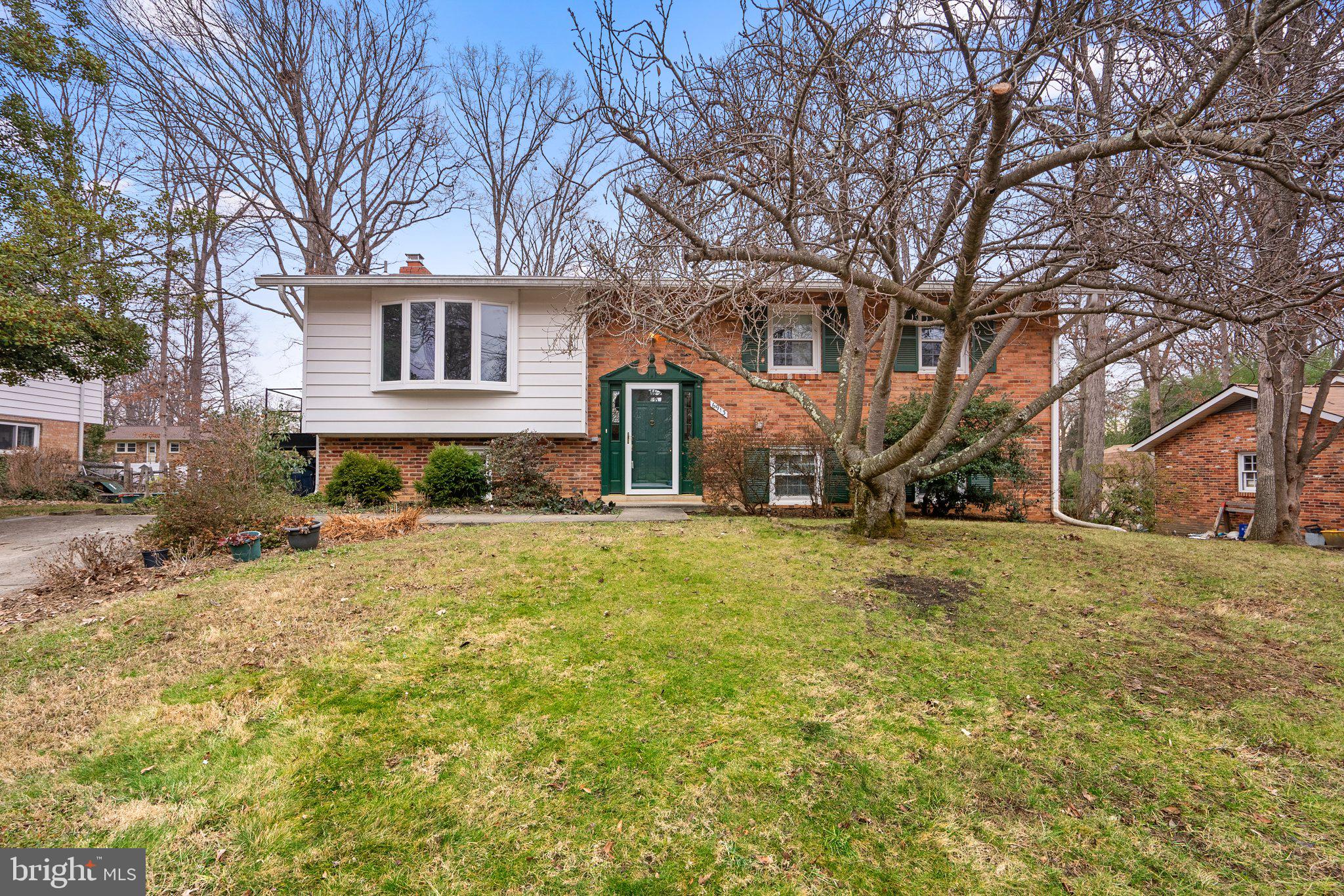 HILLMEADE MANOR - Residential