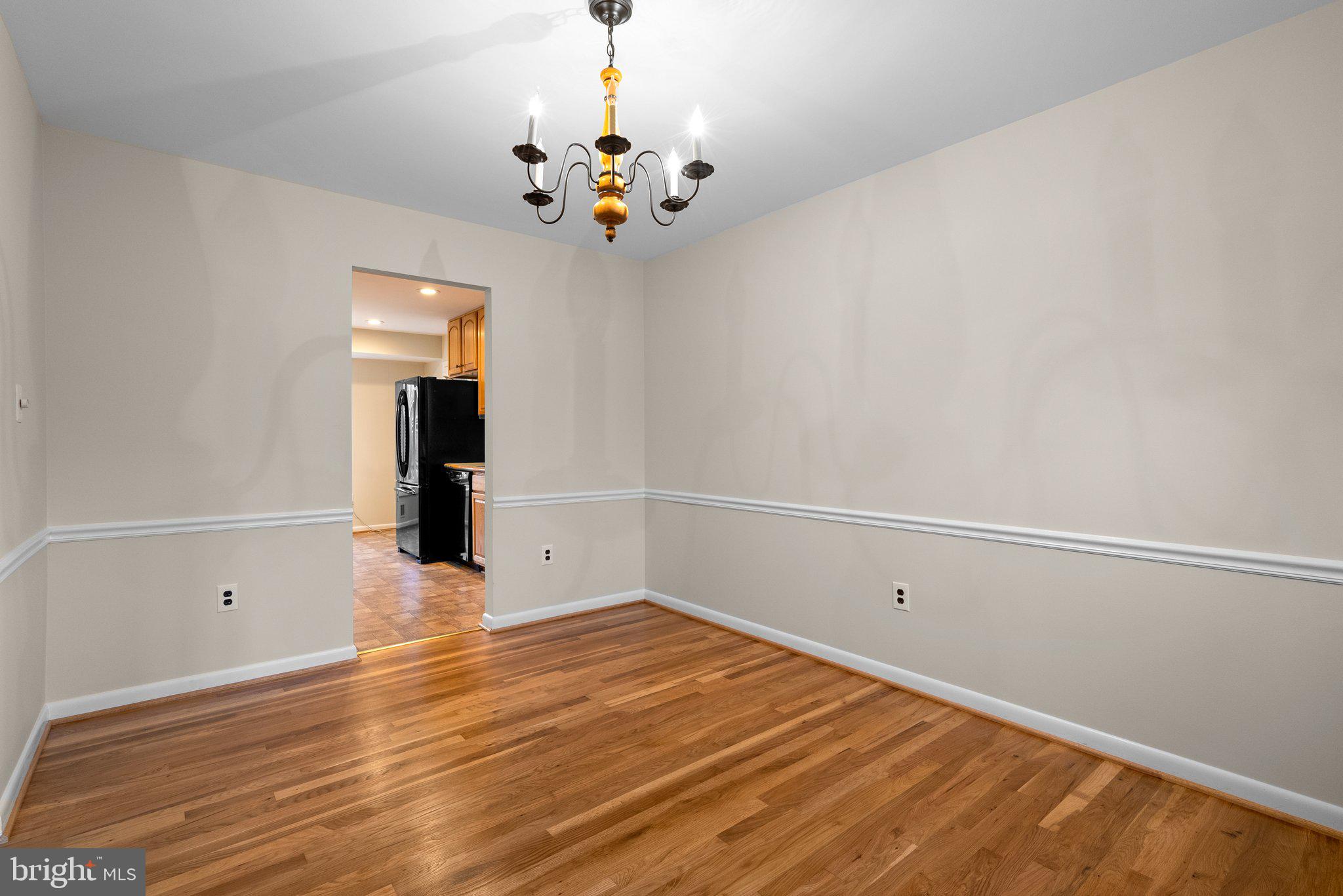 HILLMEADE MANOR - Residential