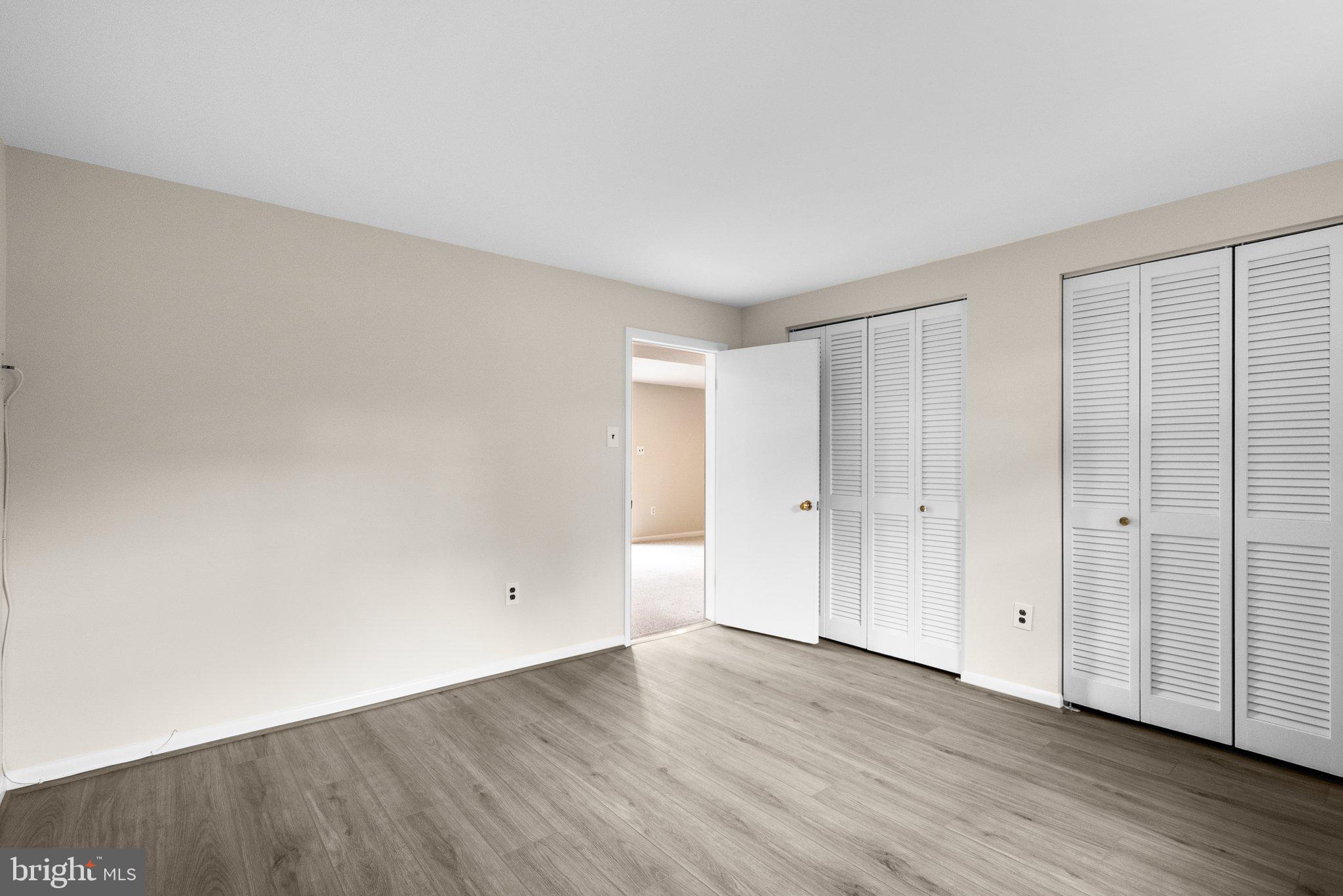 HILLMEADE MANOR - Residential