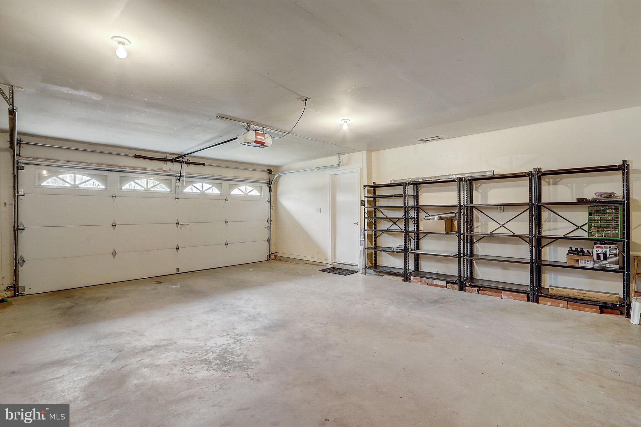 HIDEAWAY HILL - Residential