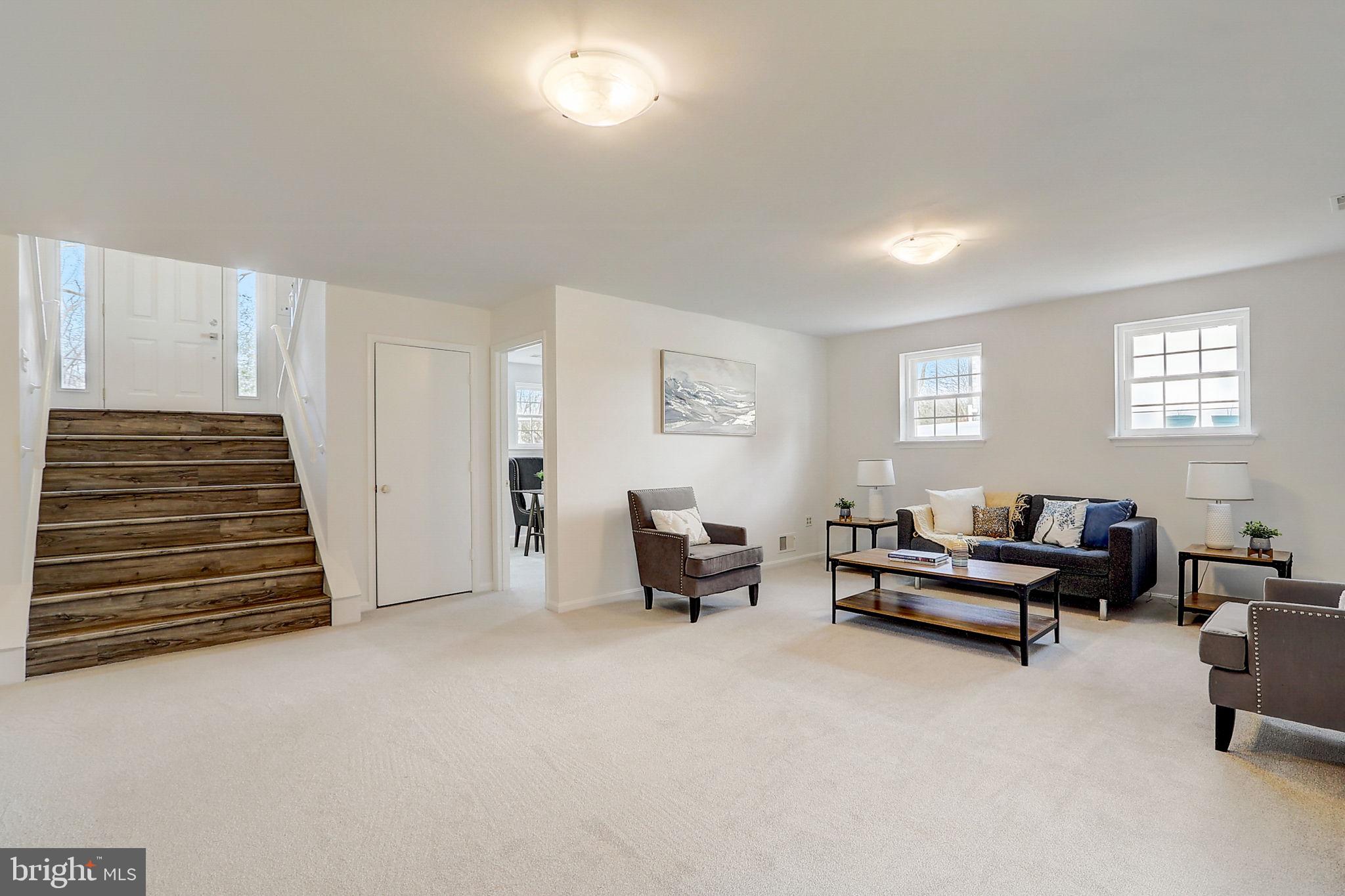 HIDEAWAY HILL - Residential