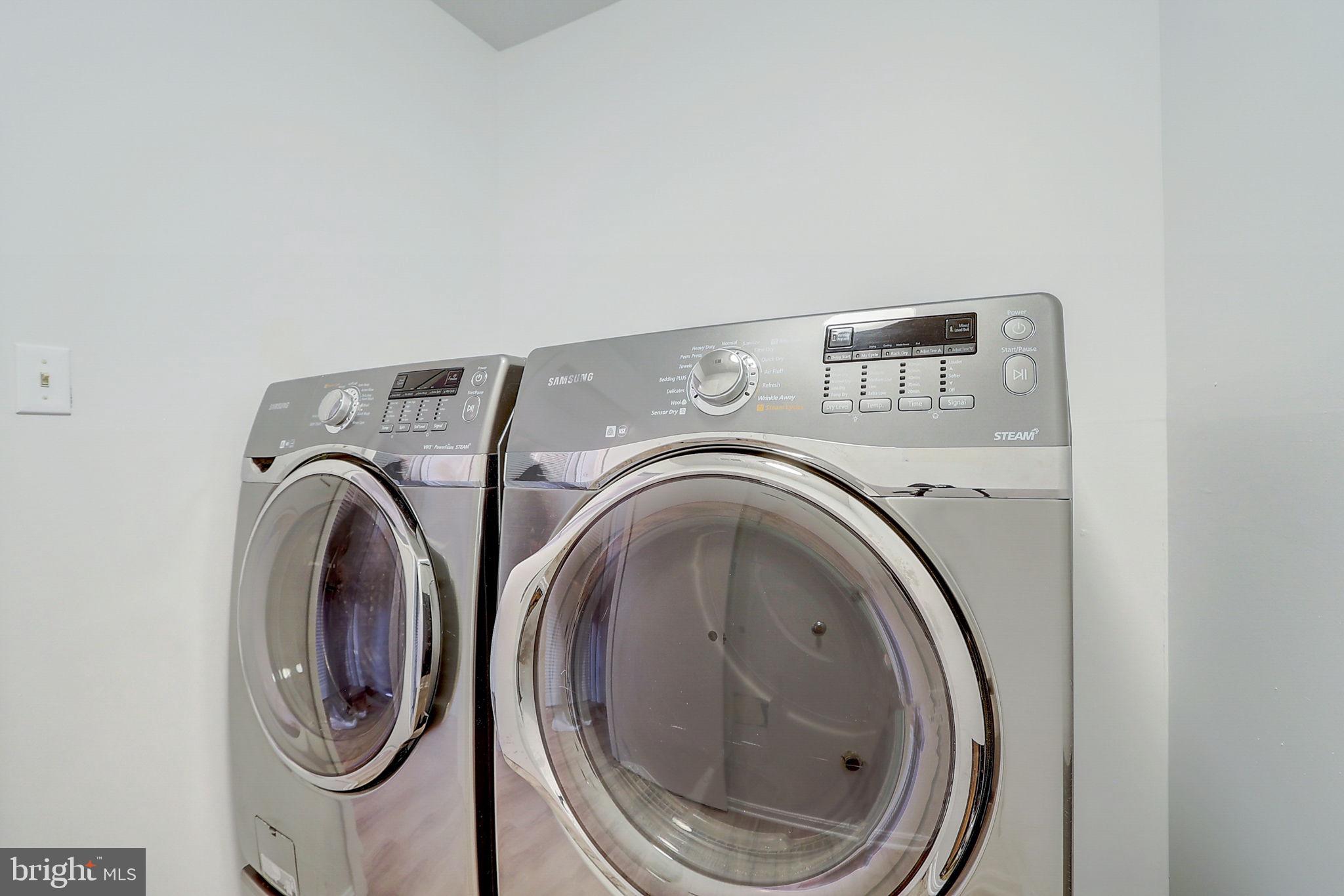 HIDEAWAY HILL - Residential