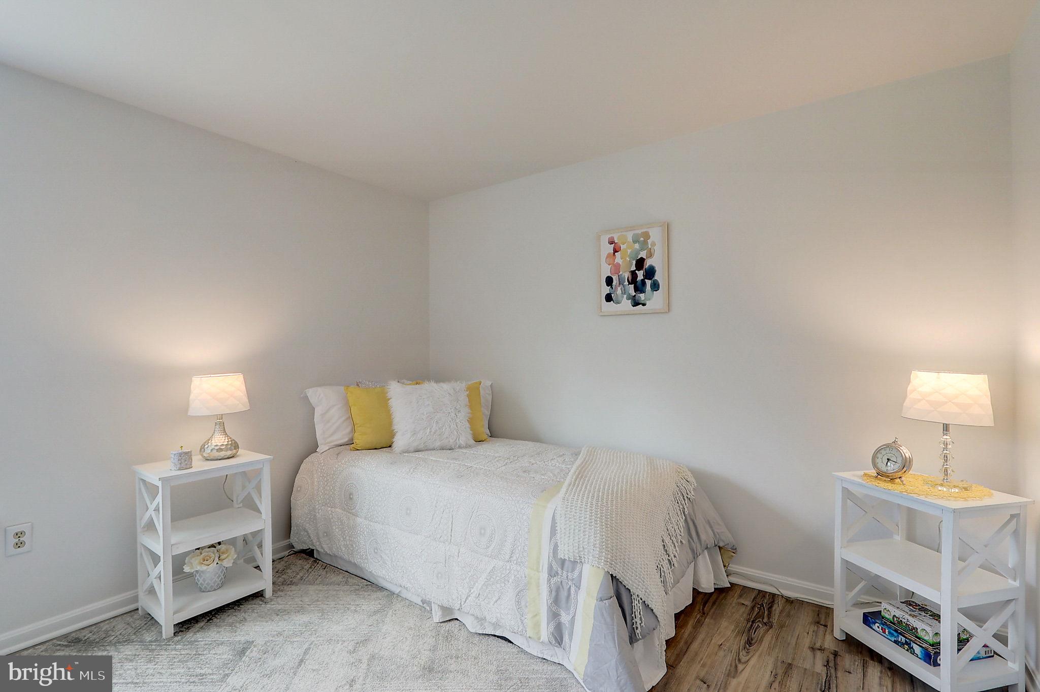 HIDEAWAY HILL - Residential