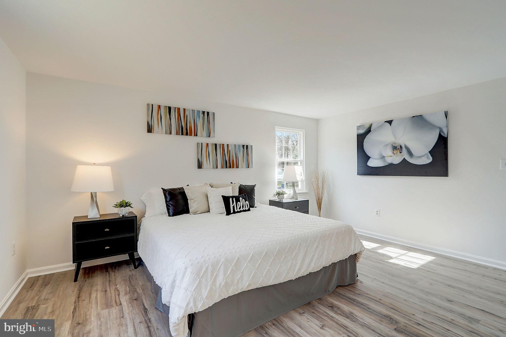 HIDEAWAY HILL - Residential