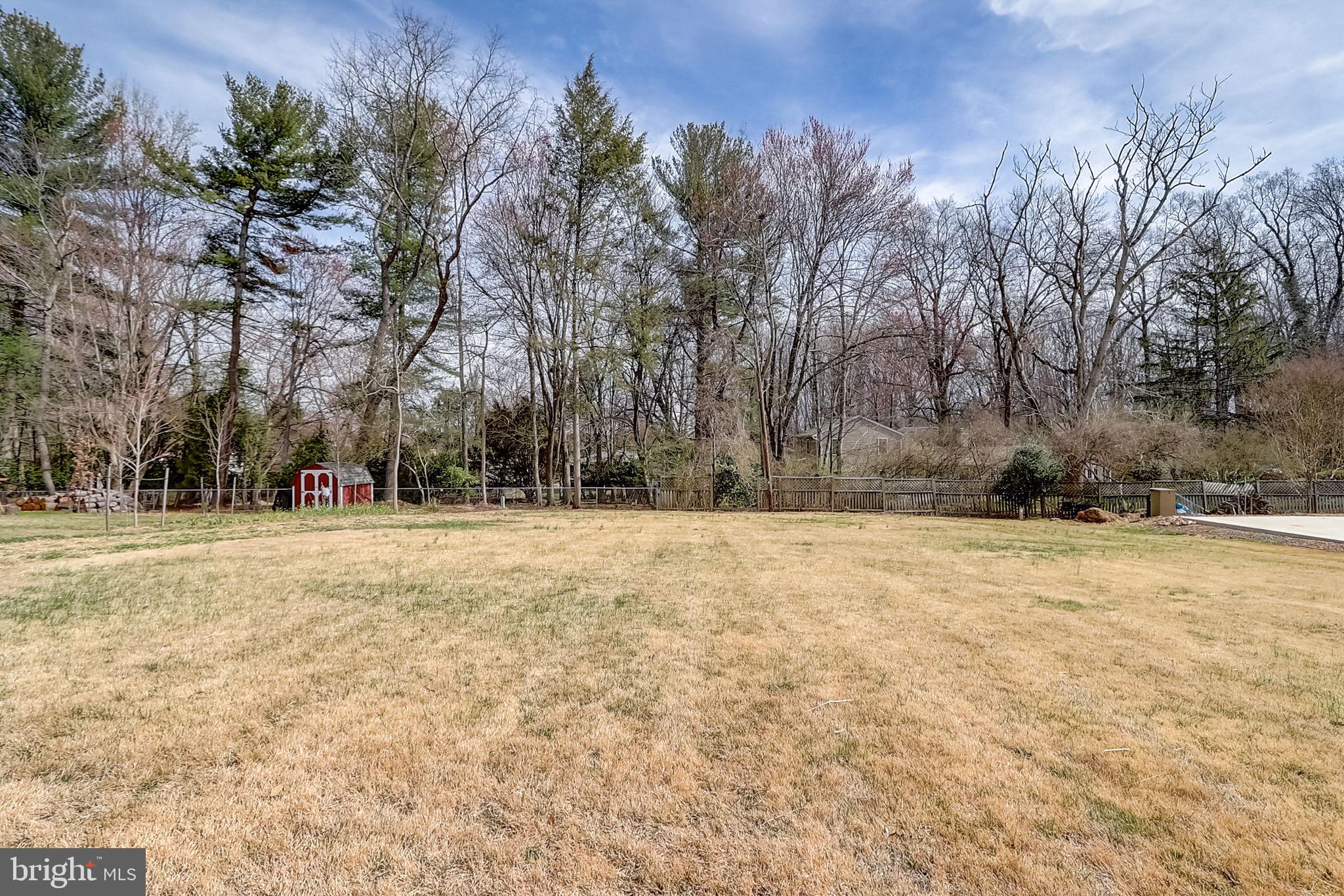 HIDEAWAY HILL - Residential