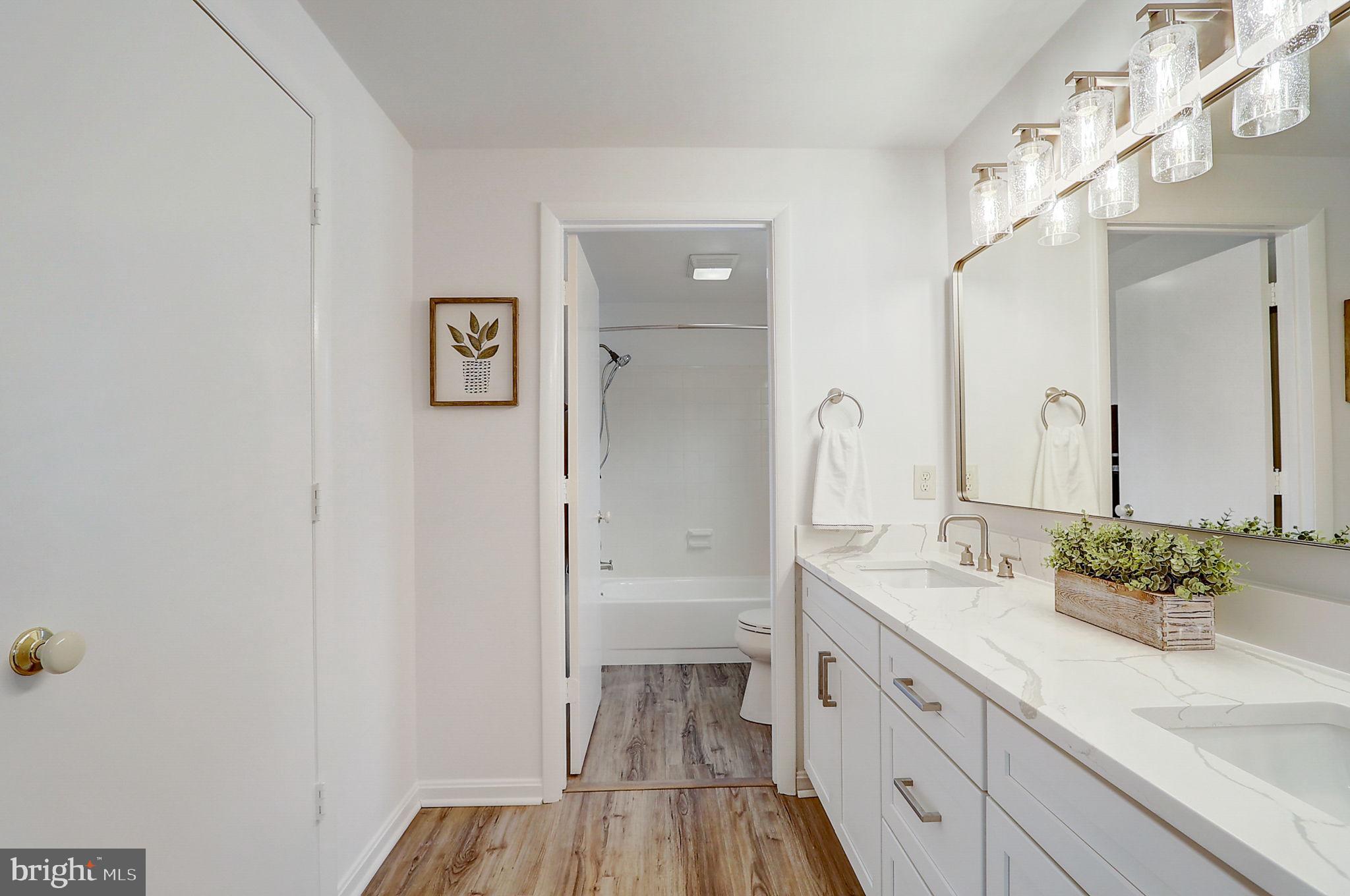 HIDEAWAY HILL - Residential