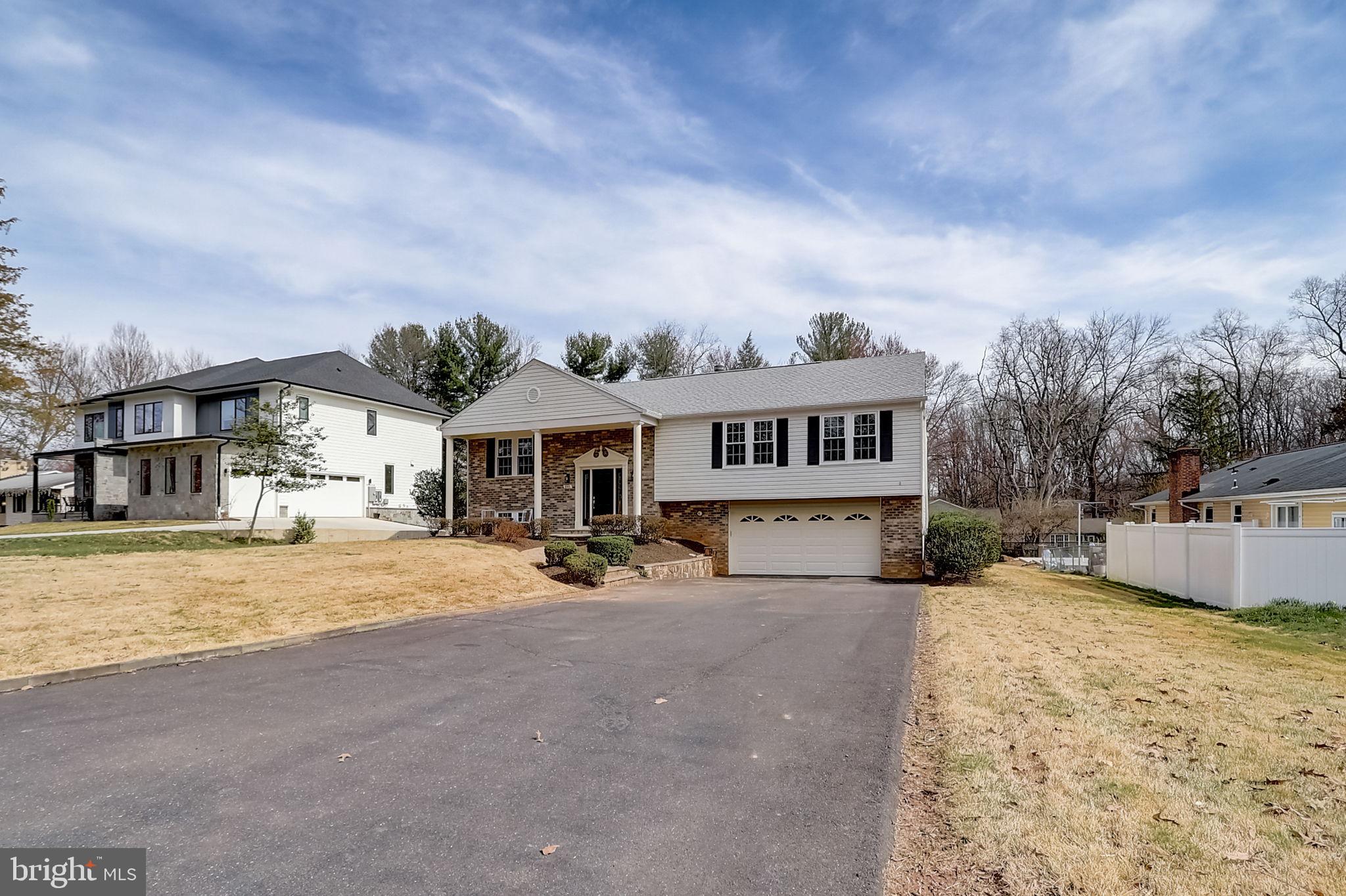 HIDEAWAY HILL - Residential