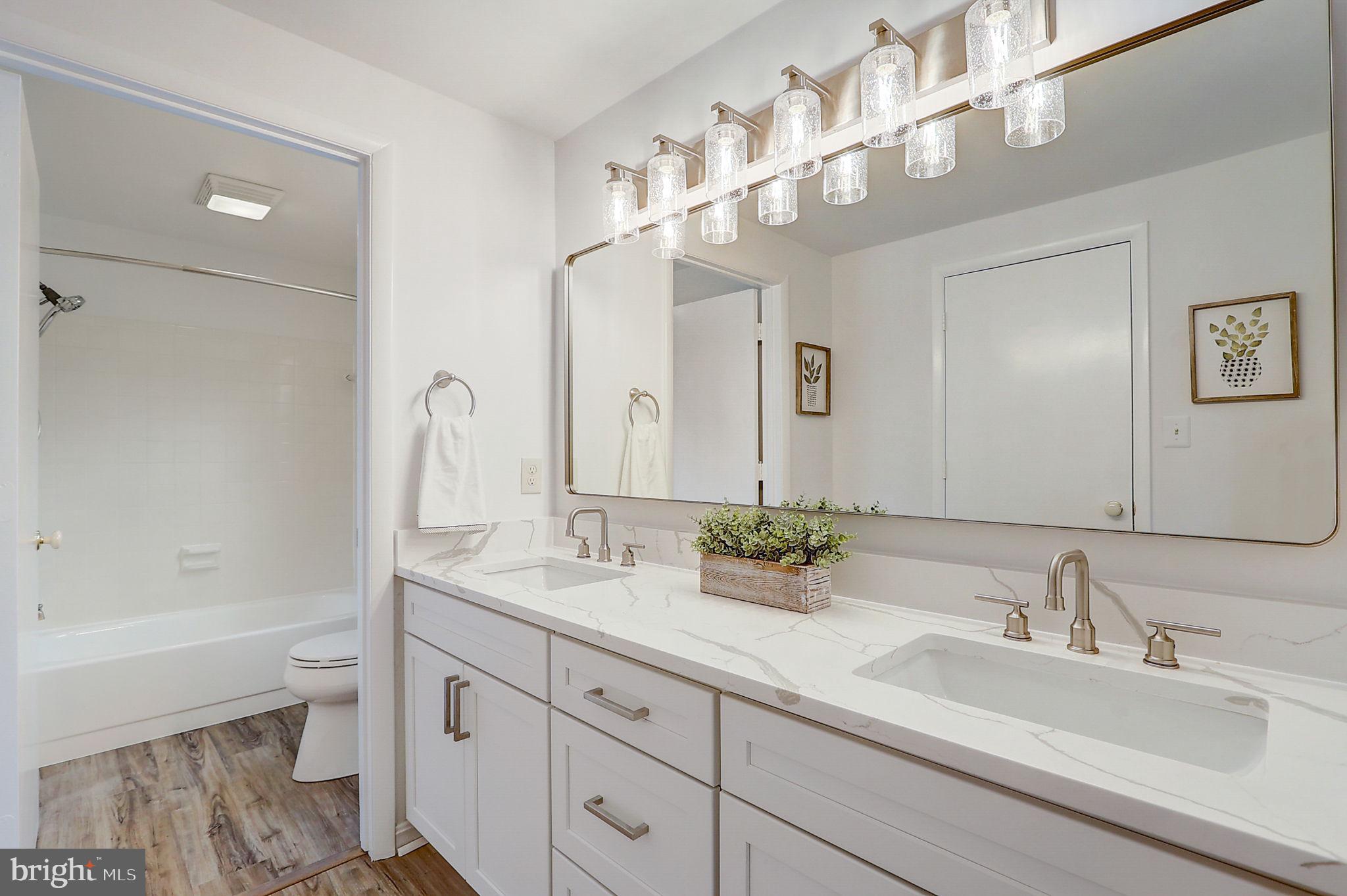 HIDEAWAY HILL - Residential