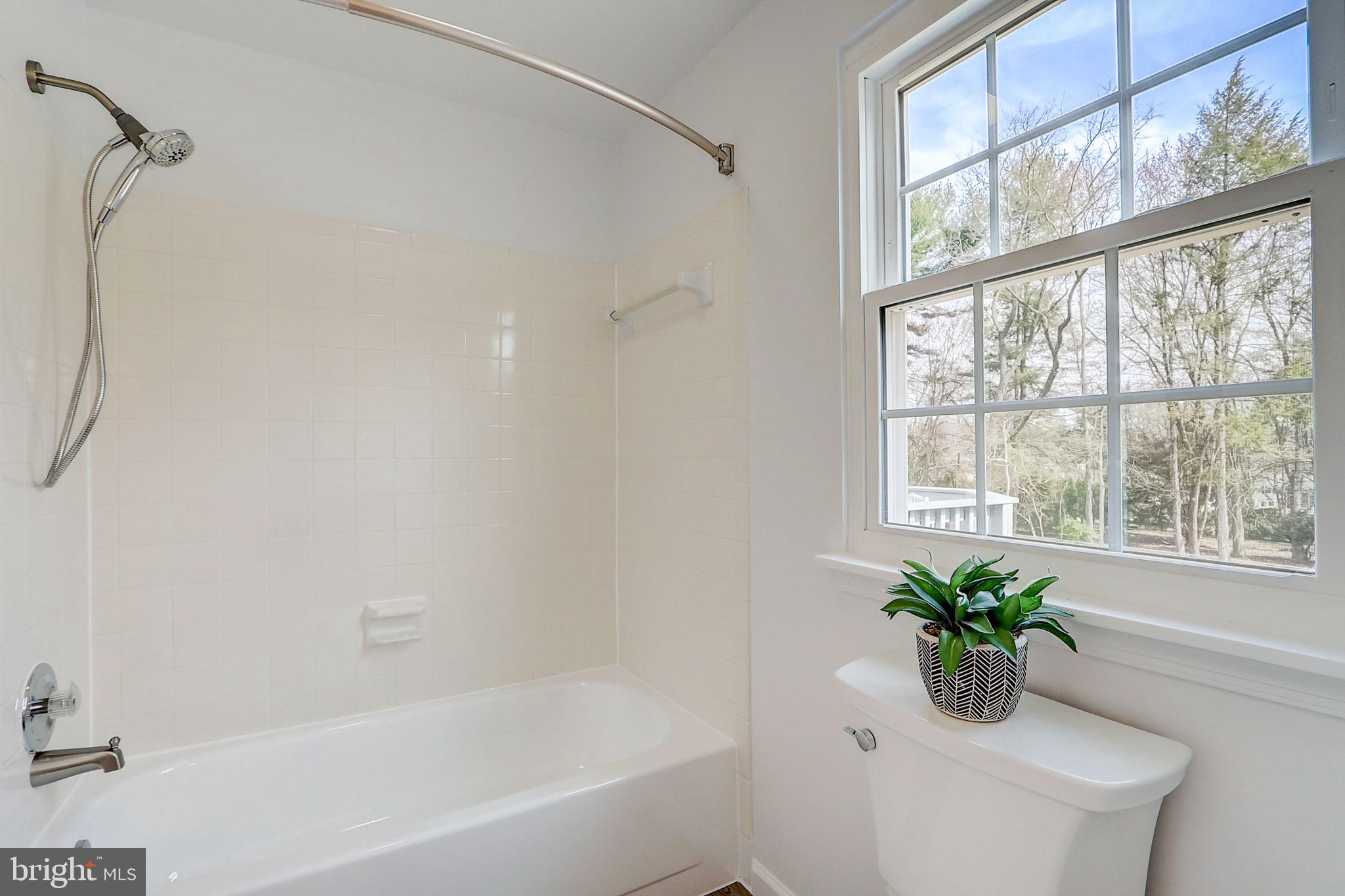 HIDEAWAY HILL - Residential