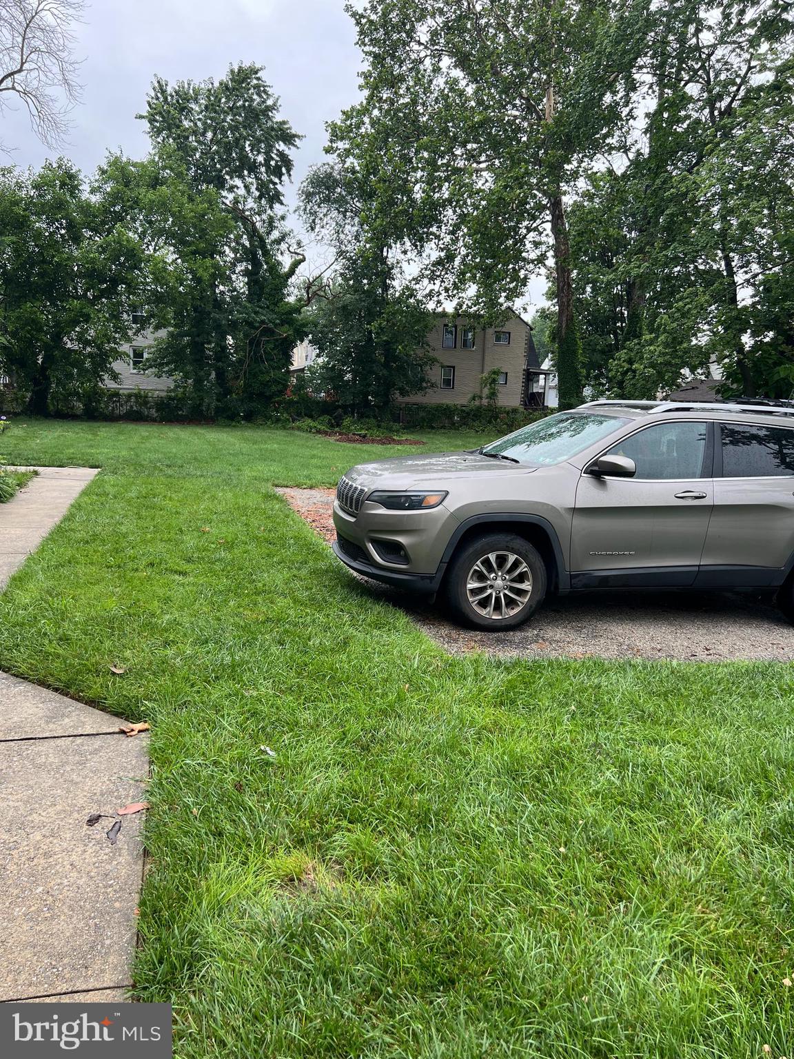 YEADON - Residential