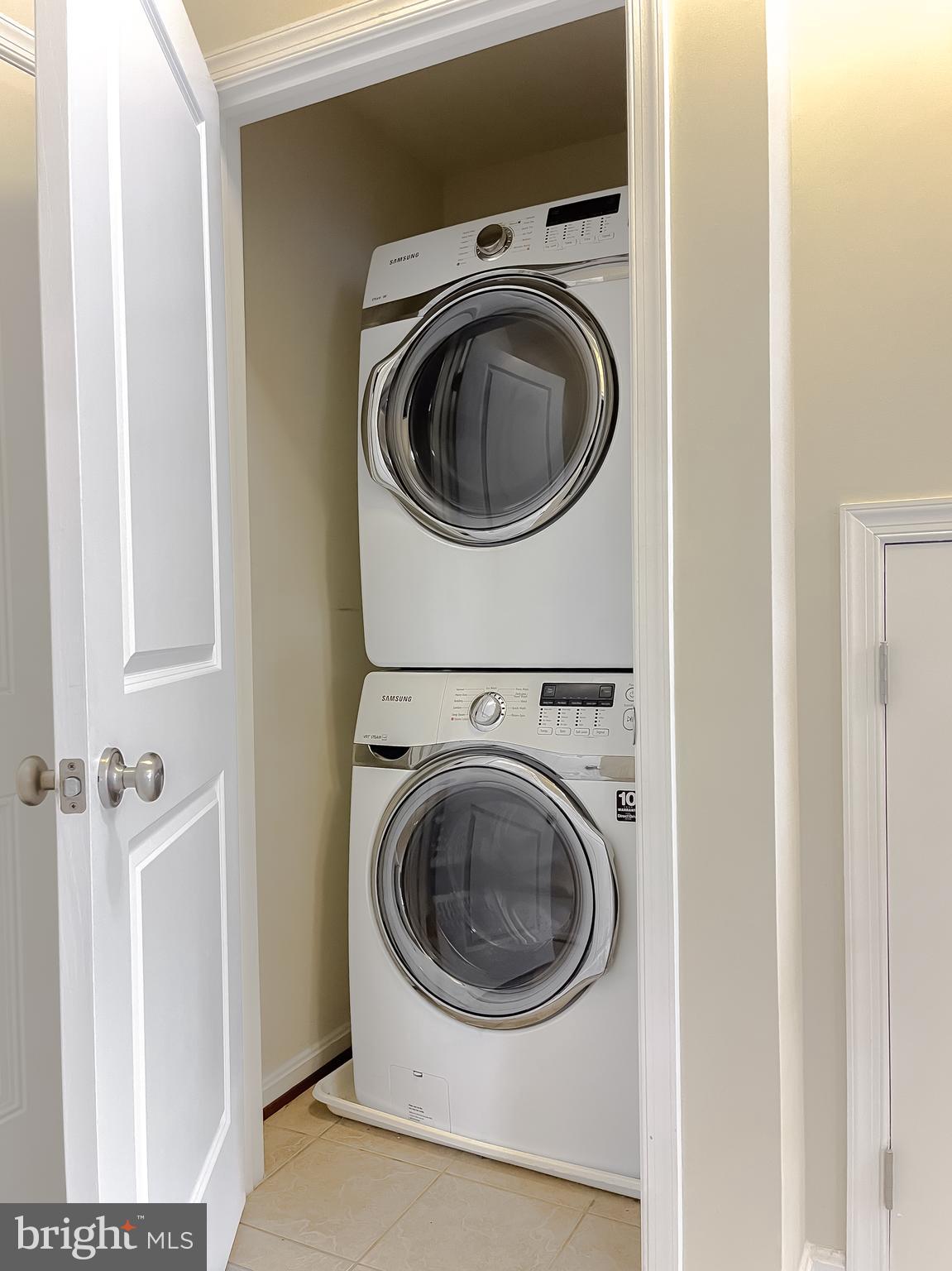 STEEPLECHASE - Residential