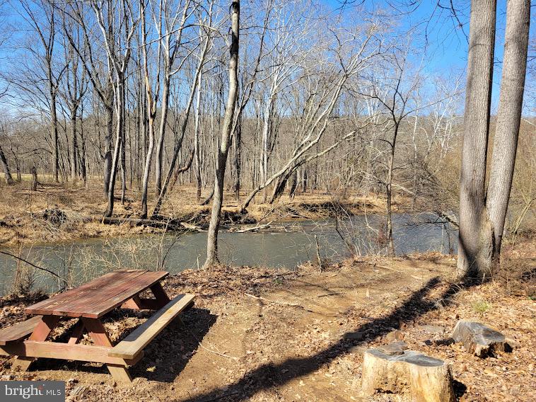 RUSHING RIVER FARMS - Land