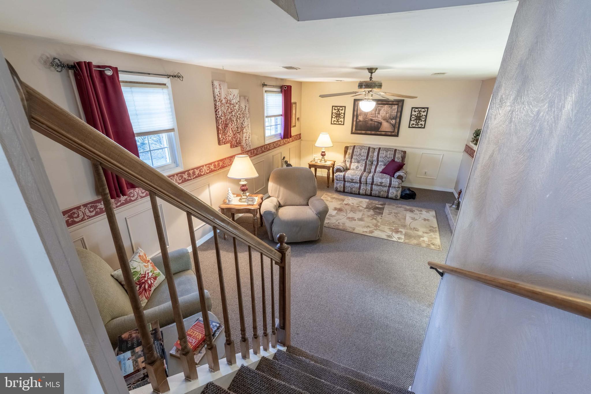 MOUNTAIN VIEW ESTATES - Residential