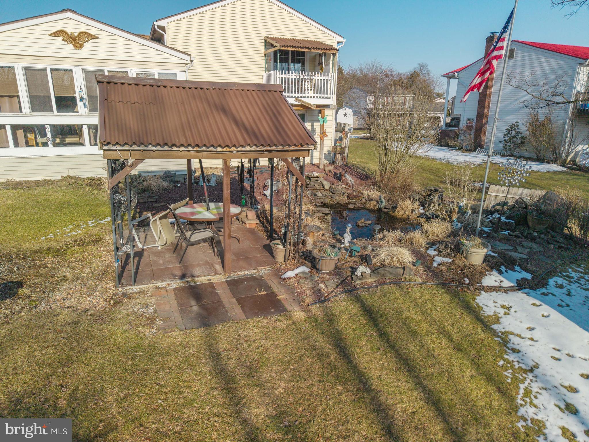 MOUNTAIN VIEW ESTATES - Residential