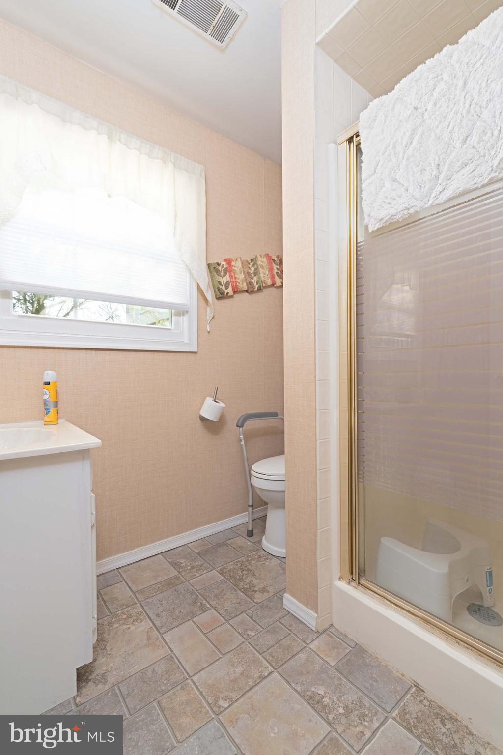 MOUNTAIN VIEW ESTATES - Residential