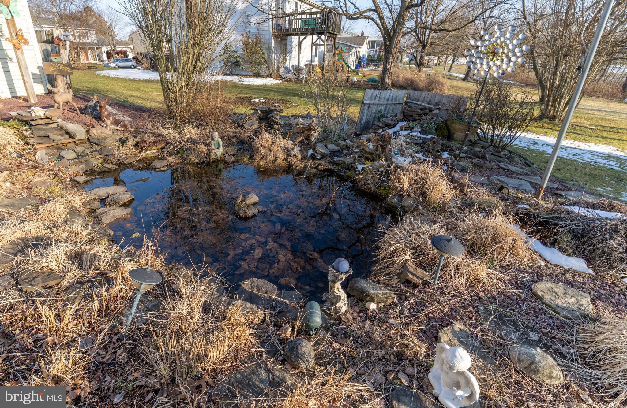 MOUNTAIN VIEW ESTATES - Residential